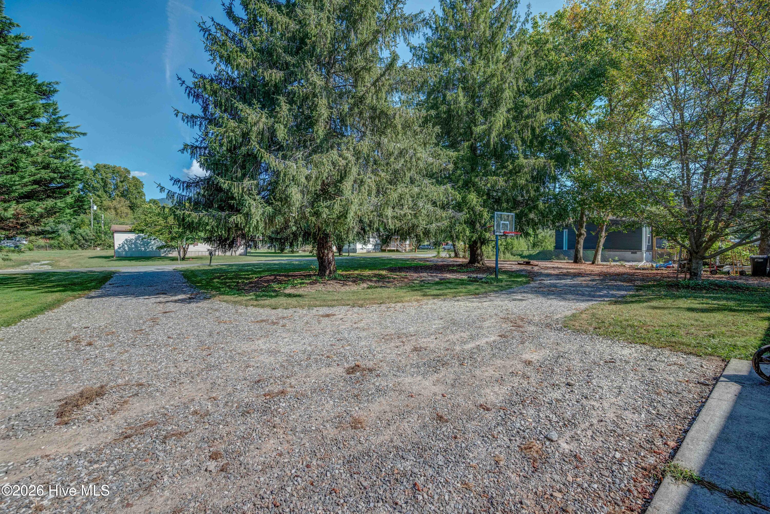 94 West Memorial Drive Property Photo 30