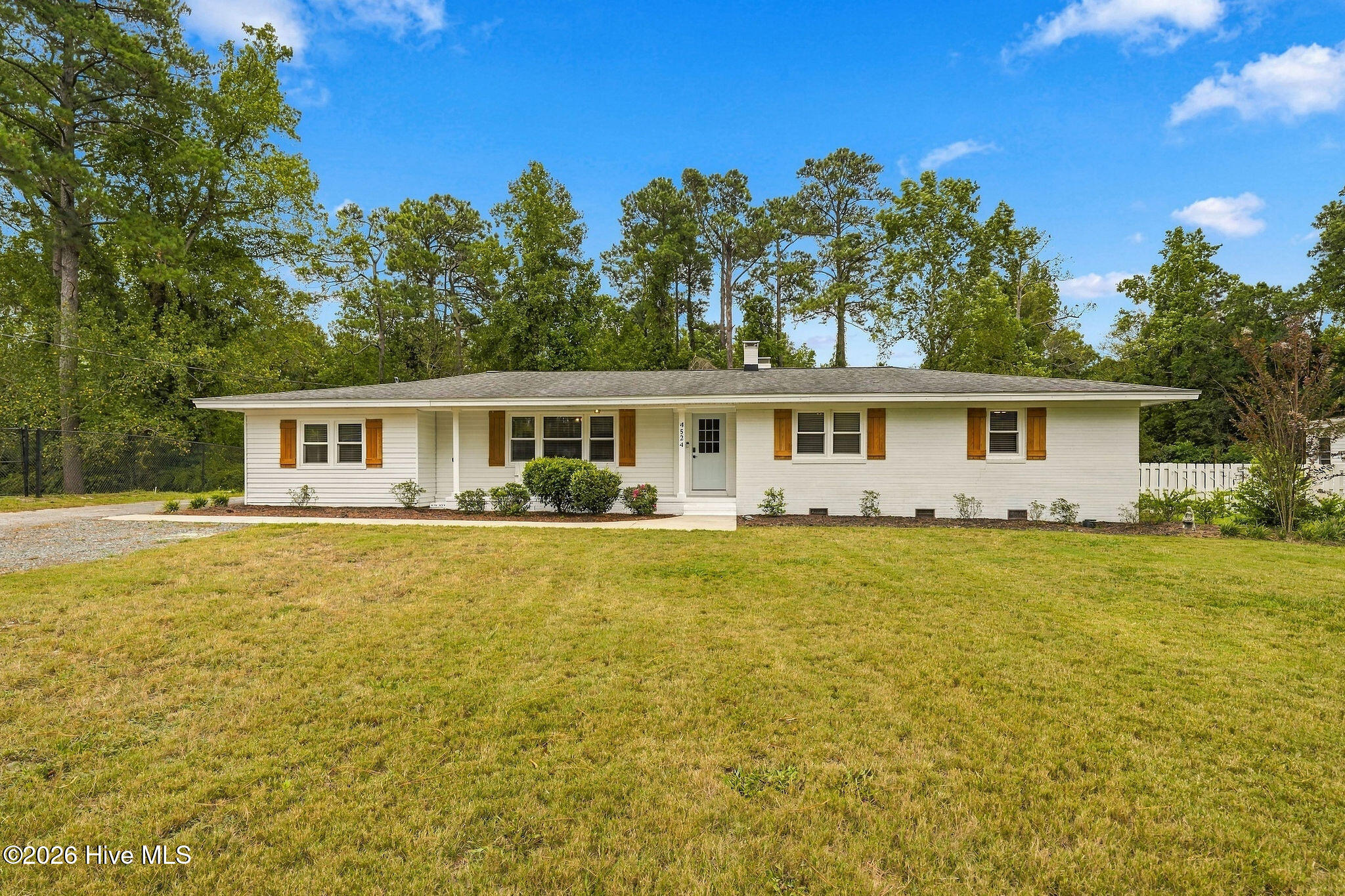 4524 Mockingbird Lane Property Photo 1