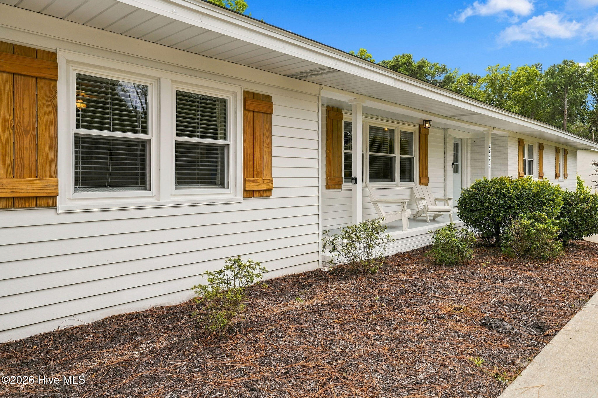 4524 Mockingbird Lane Property Photo 4