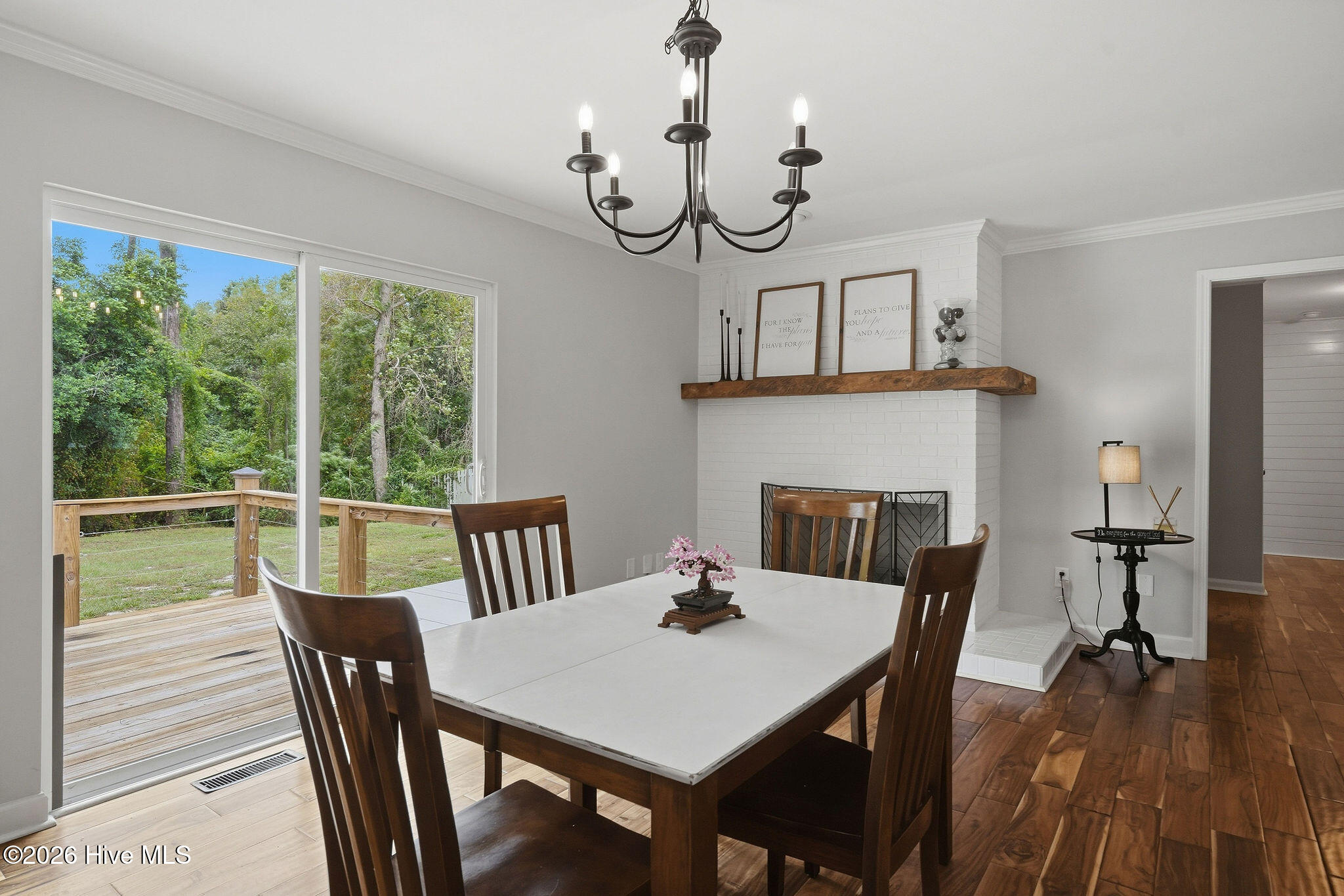 4524 Mockingbird Lane Property Photo 16