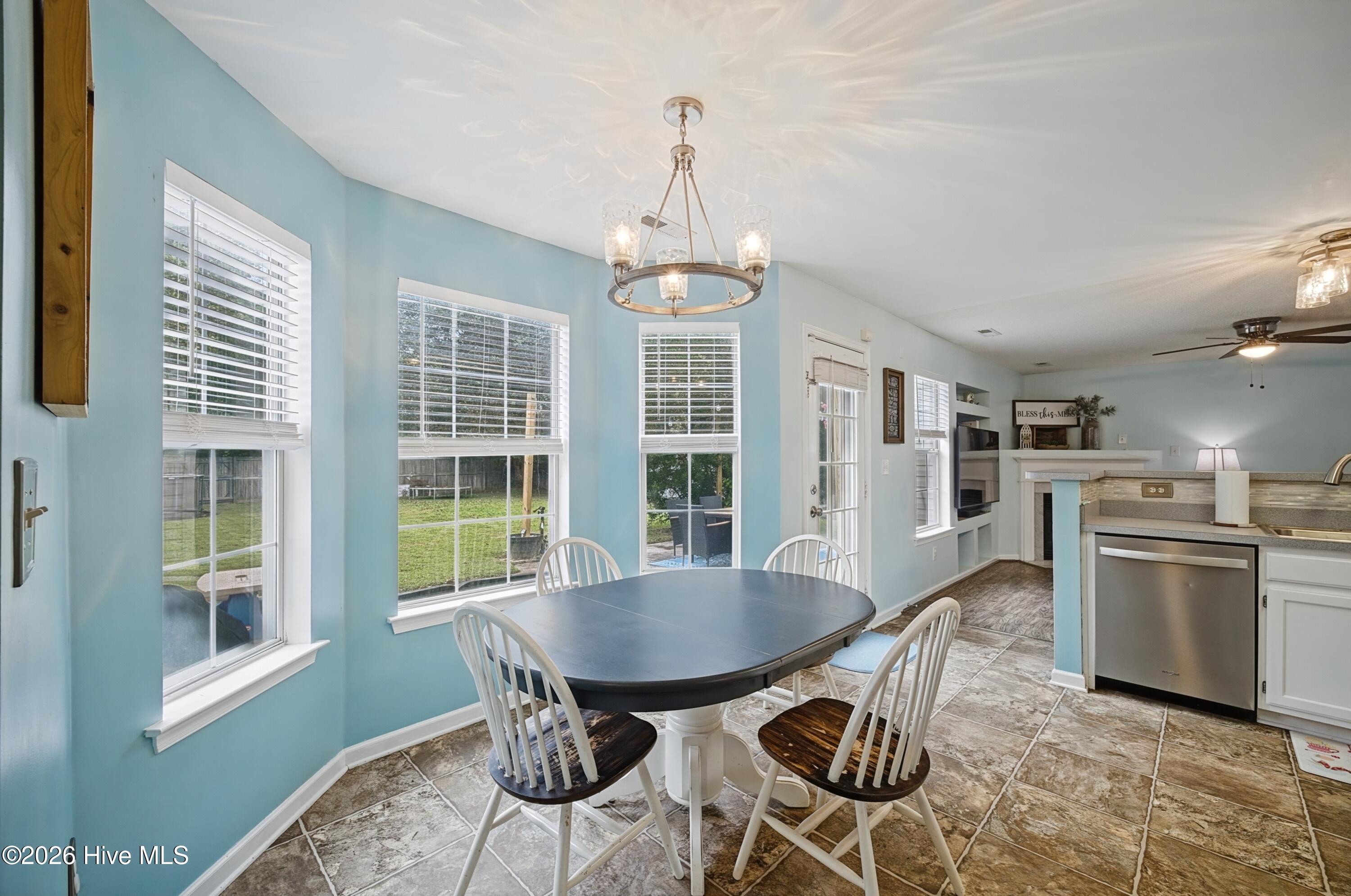 142 Green View Road Property Photo 15