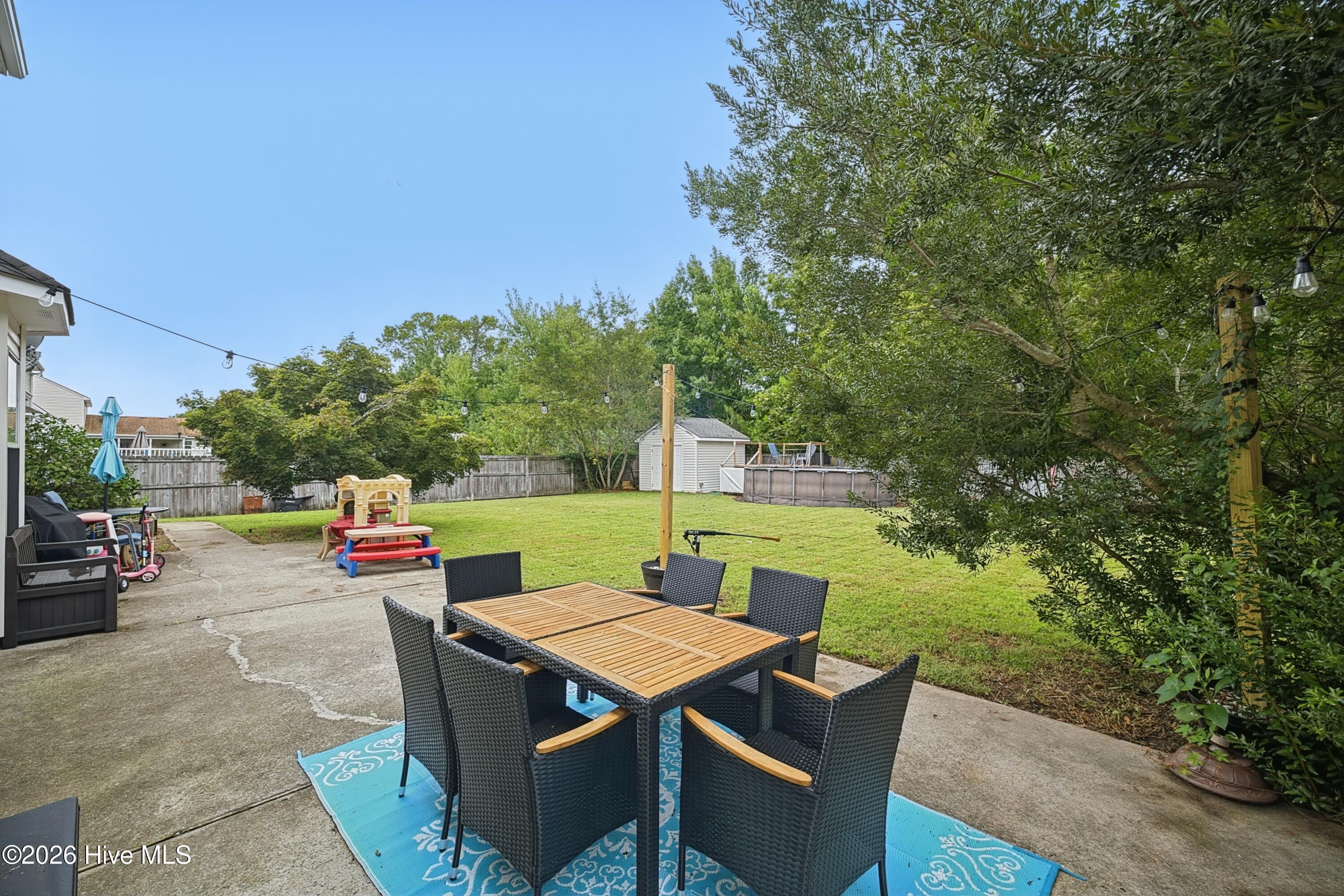 142 Green View Road Property Photo 31