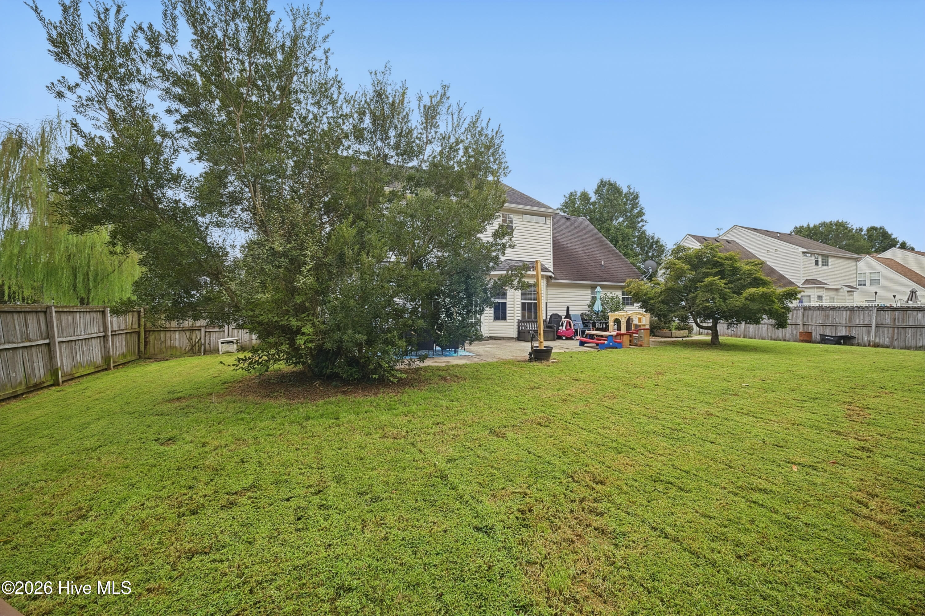 142 Green View Road Property Photo 32