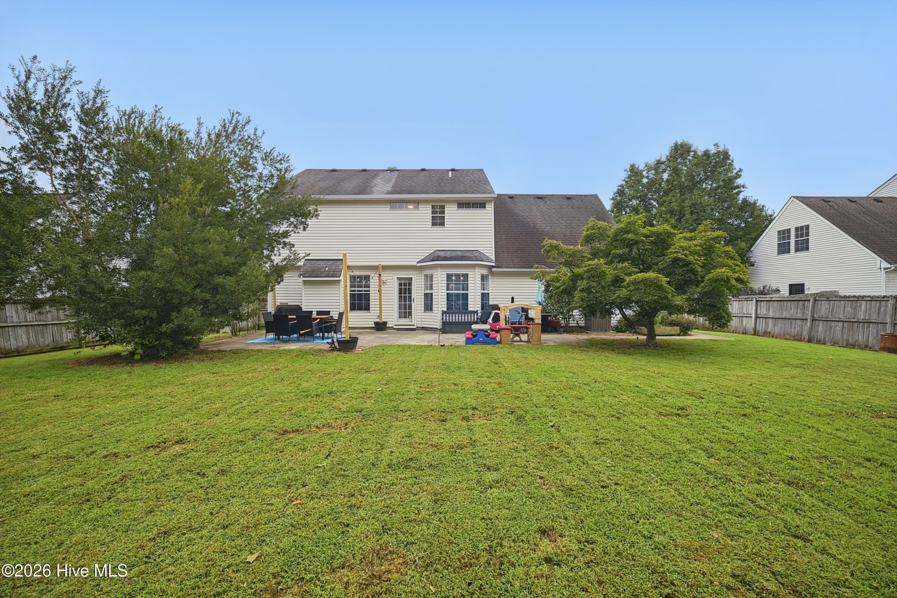 142 Green View Road Property Photo 33