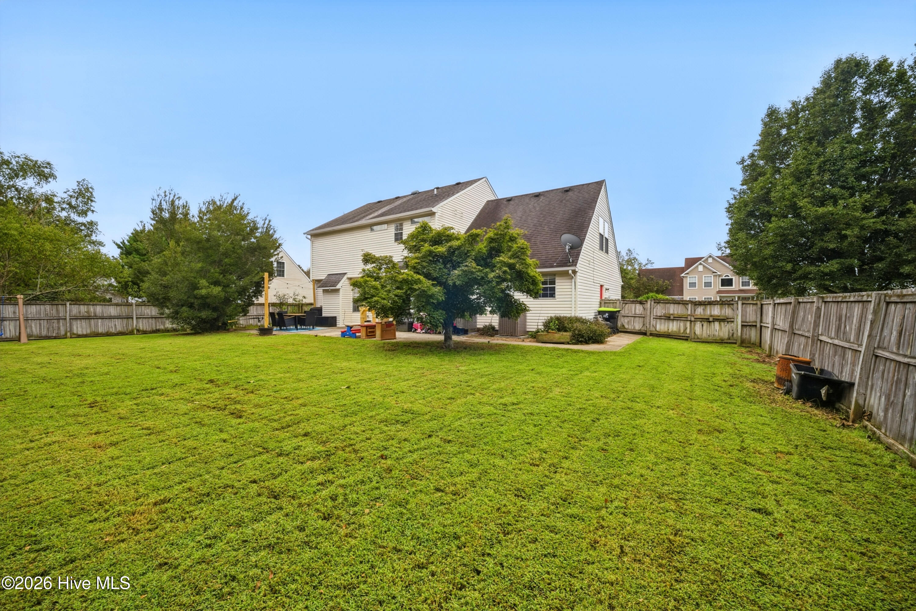 142 Green View Road Property Photo 34