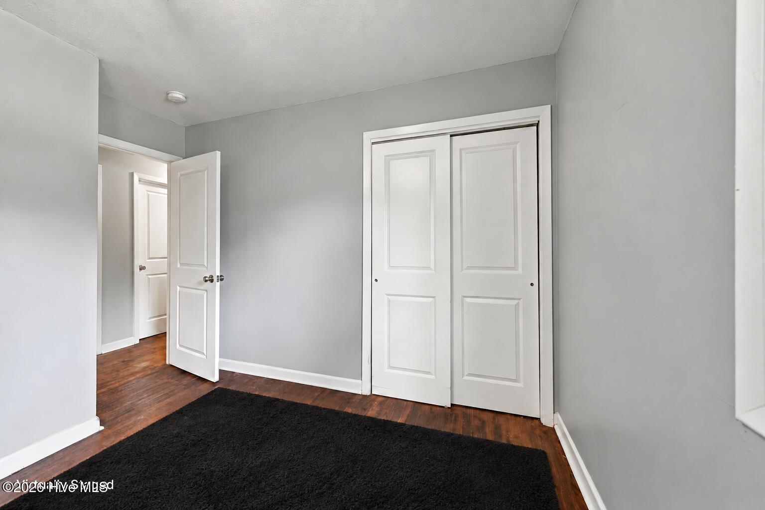 811 Little John Avenue Property Photo 17