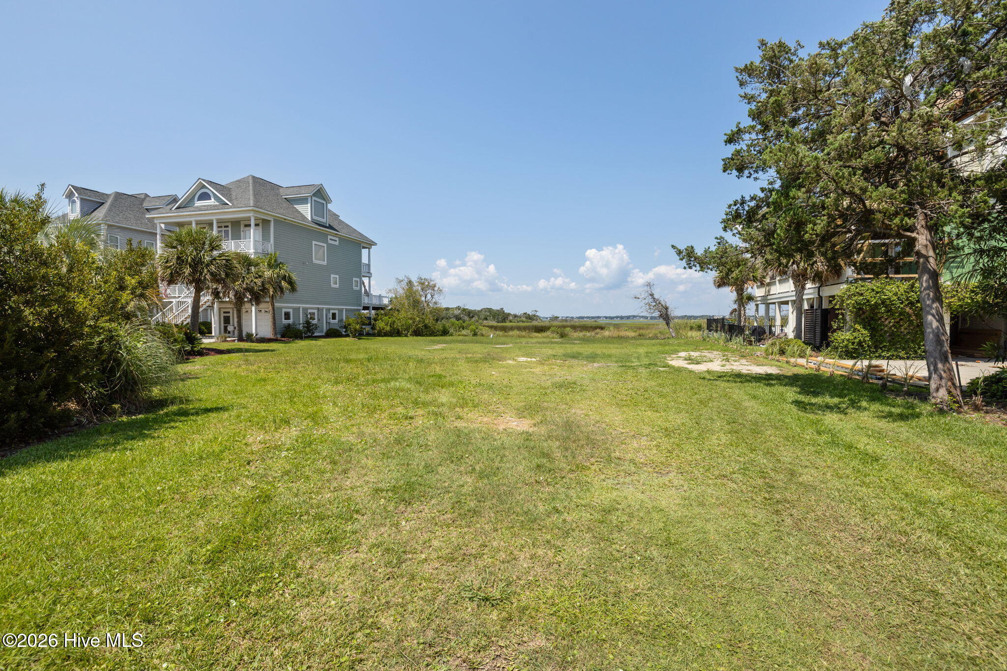 123 & 125 Coral Bay Court Property Photo 3