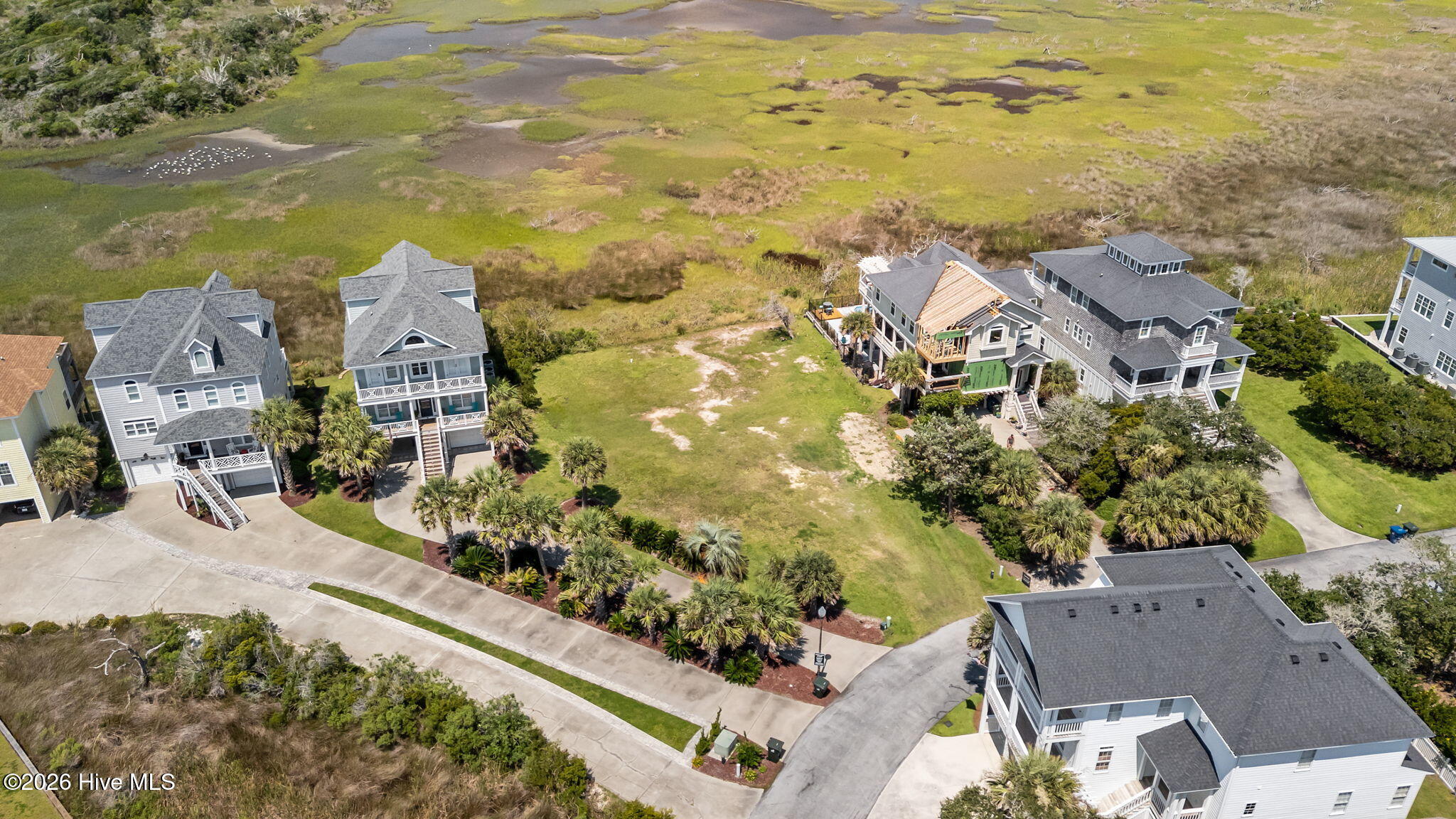 123 & 125 Coral Bay Court Property Photo 4