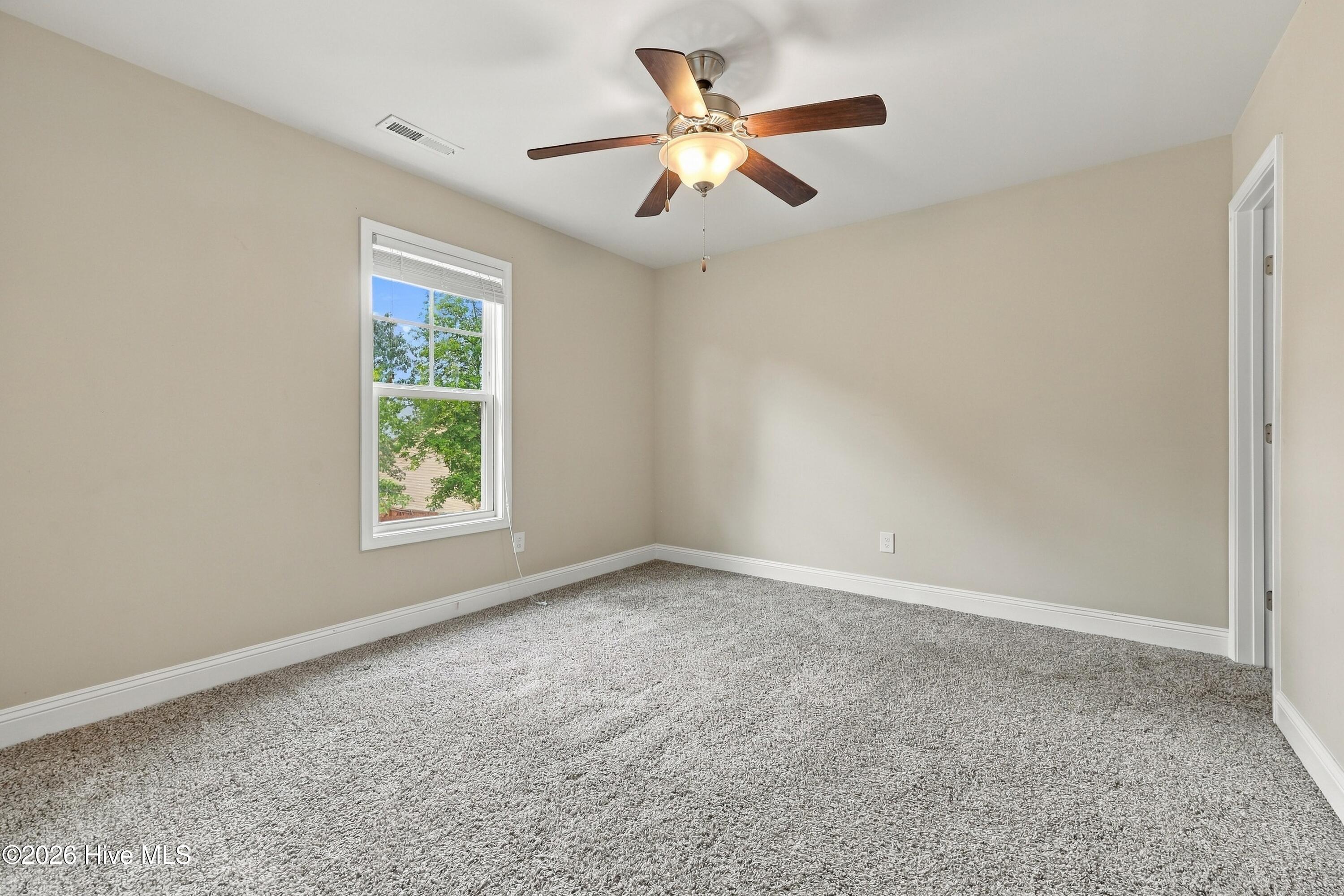 112 Lothian Lane Property Photo 23