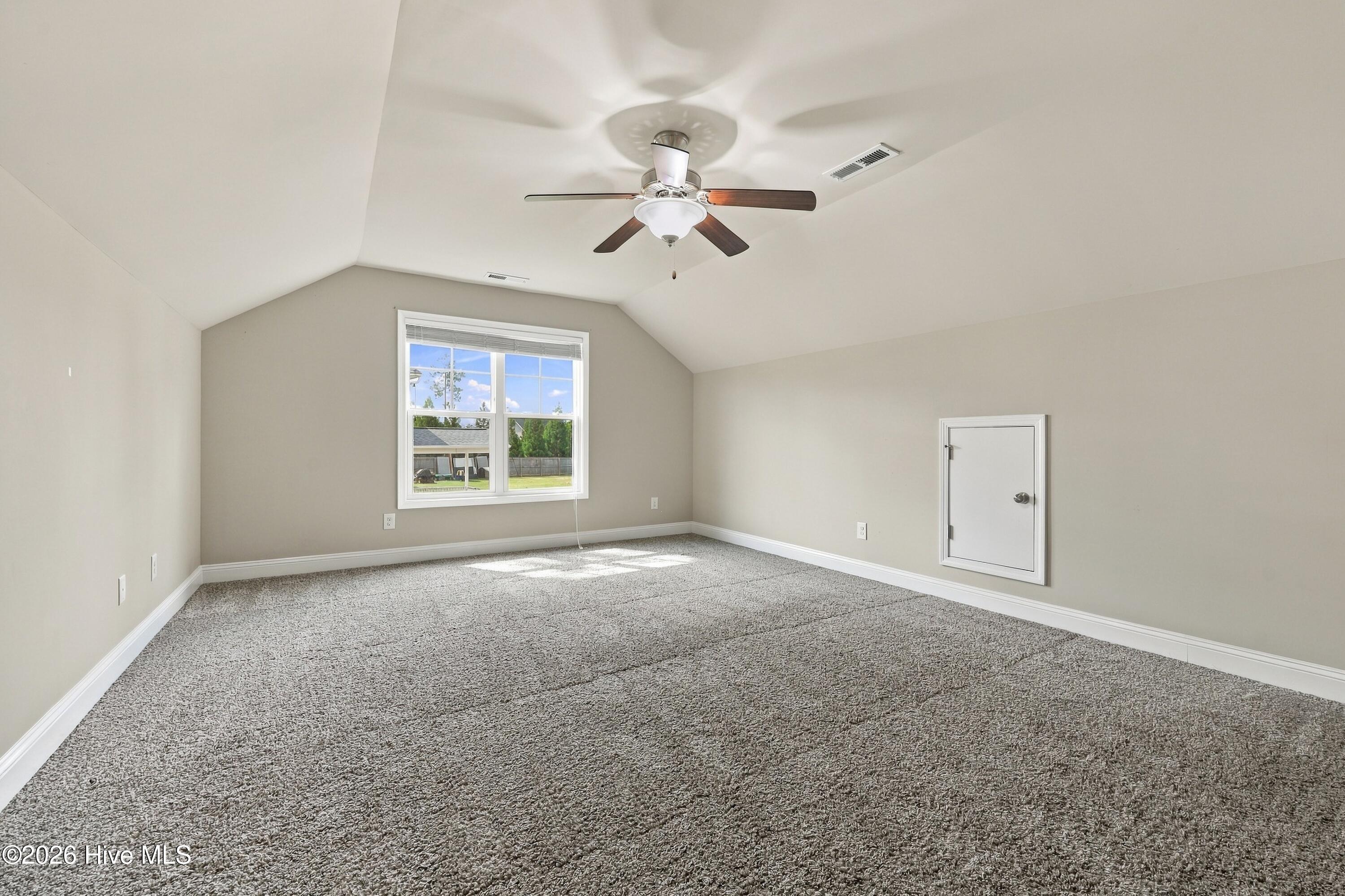 112 Lothian Lane Property Photo 24