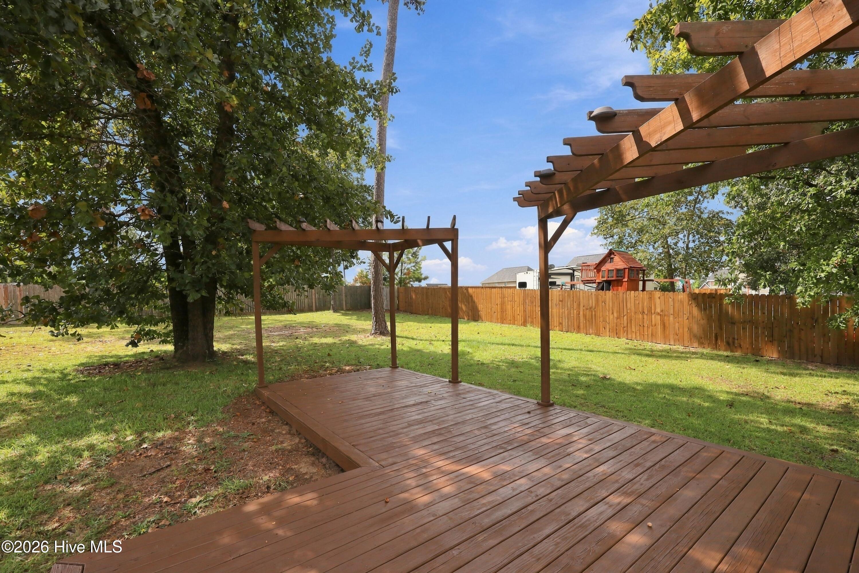 112 Lothian Lane Property Photo 33