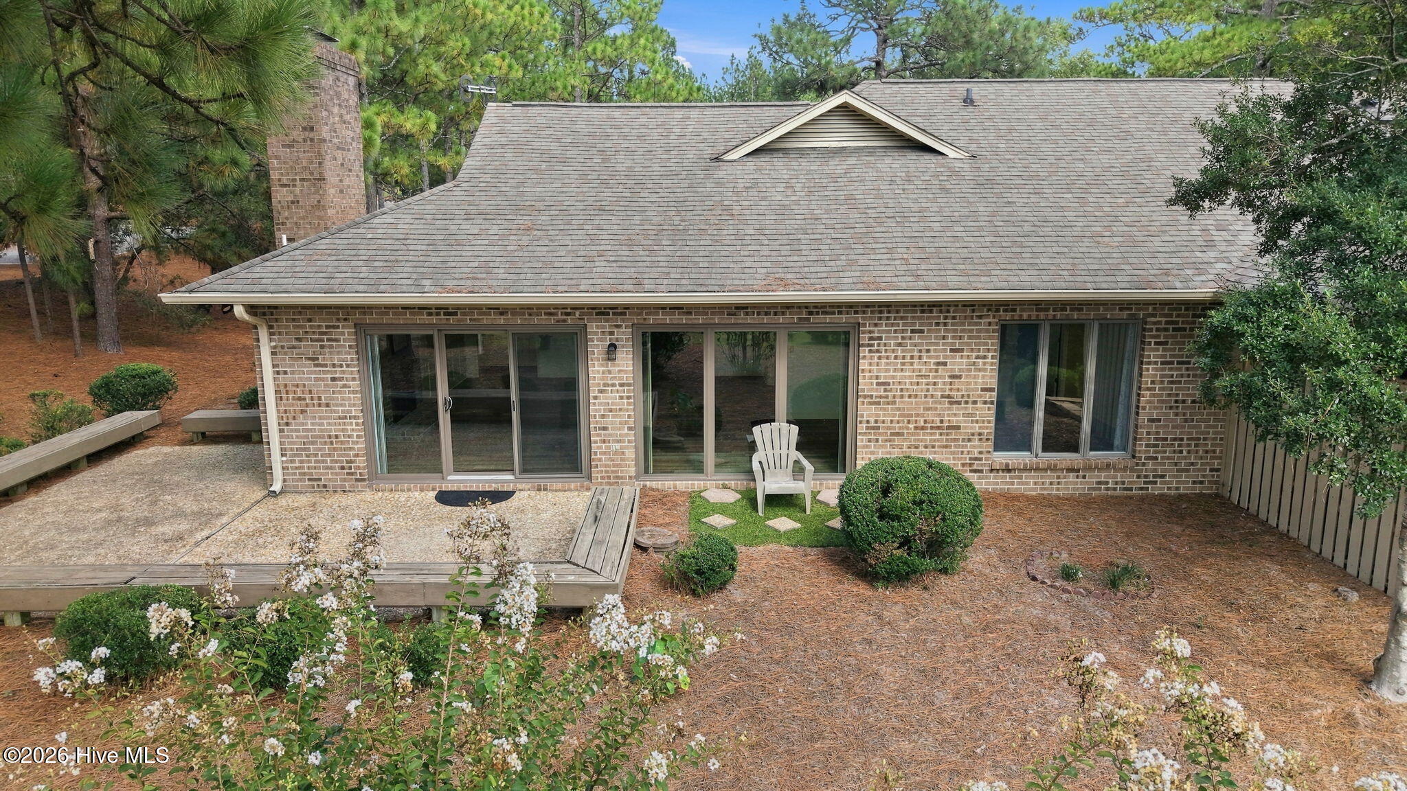 140 Safford Drive Property Photo 2