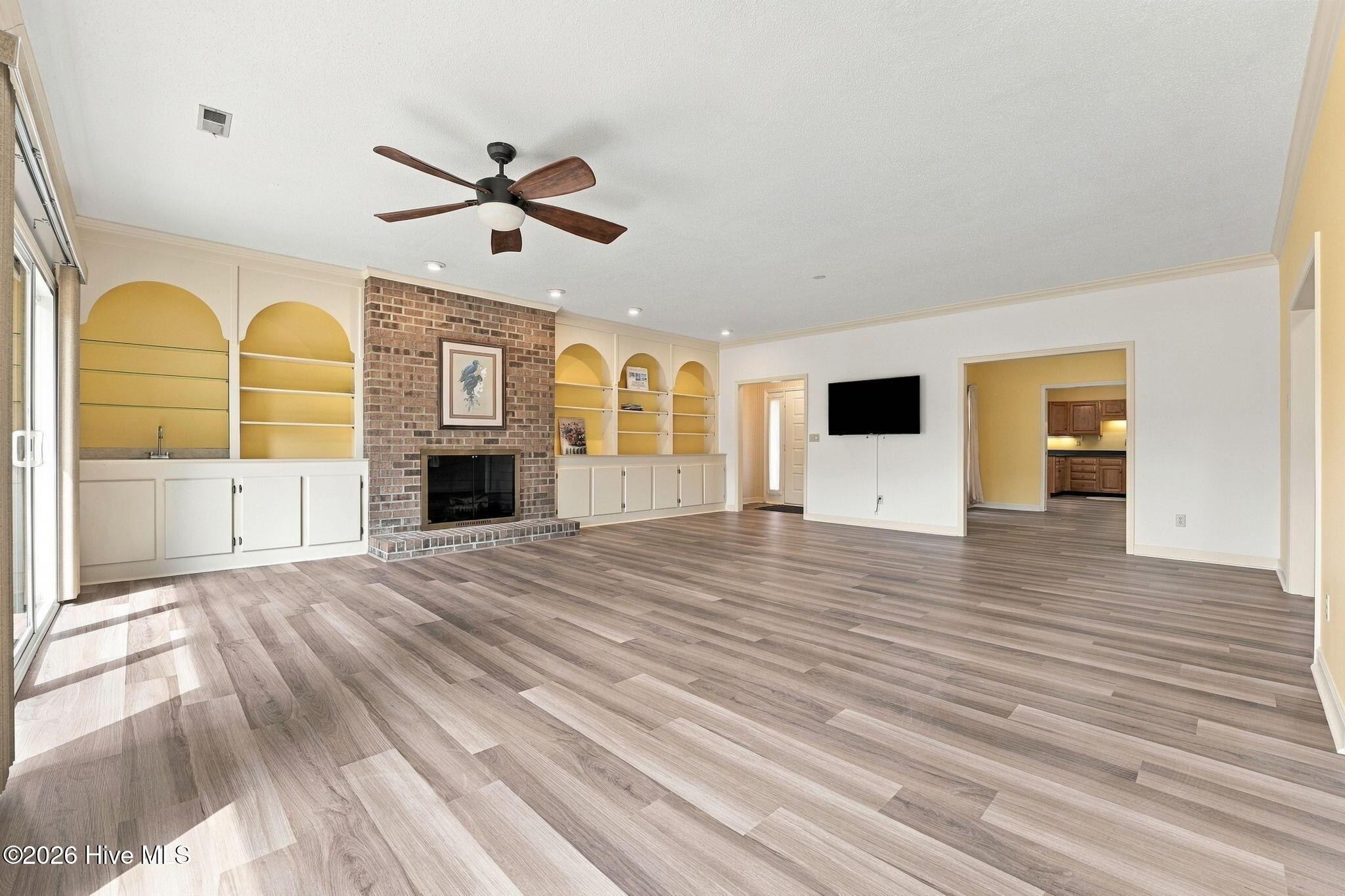 140 Safford Drive Property Photo 13