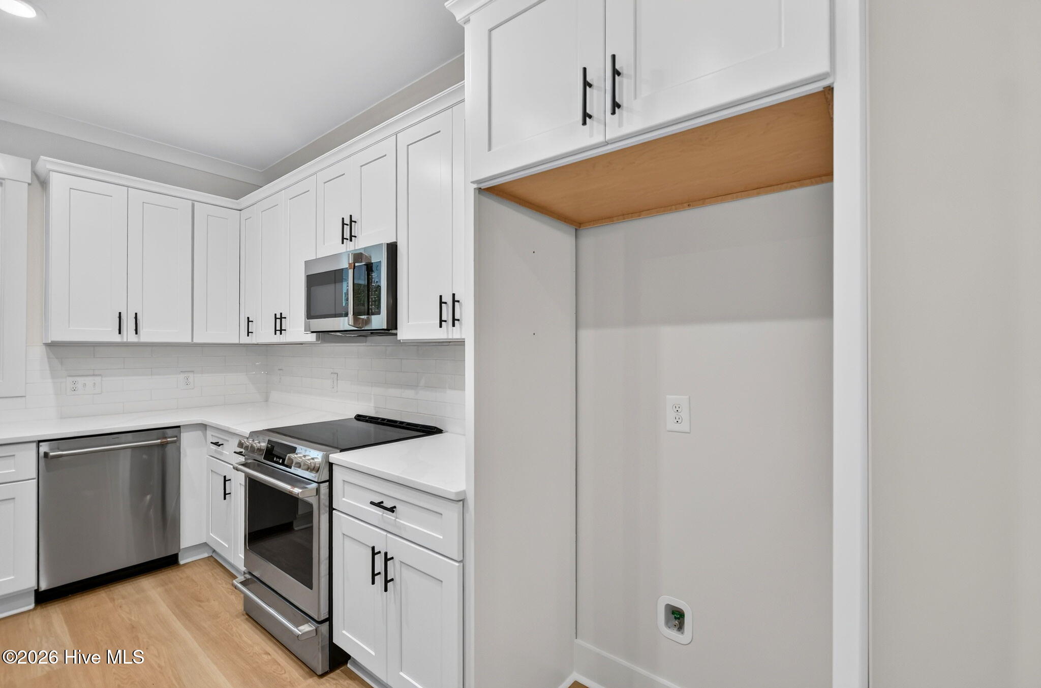 2303 Chestnut Street Property Photo 16