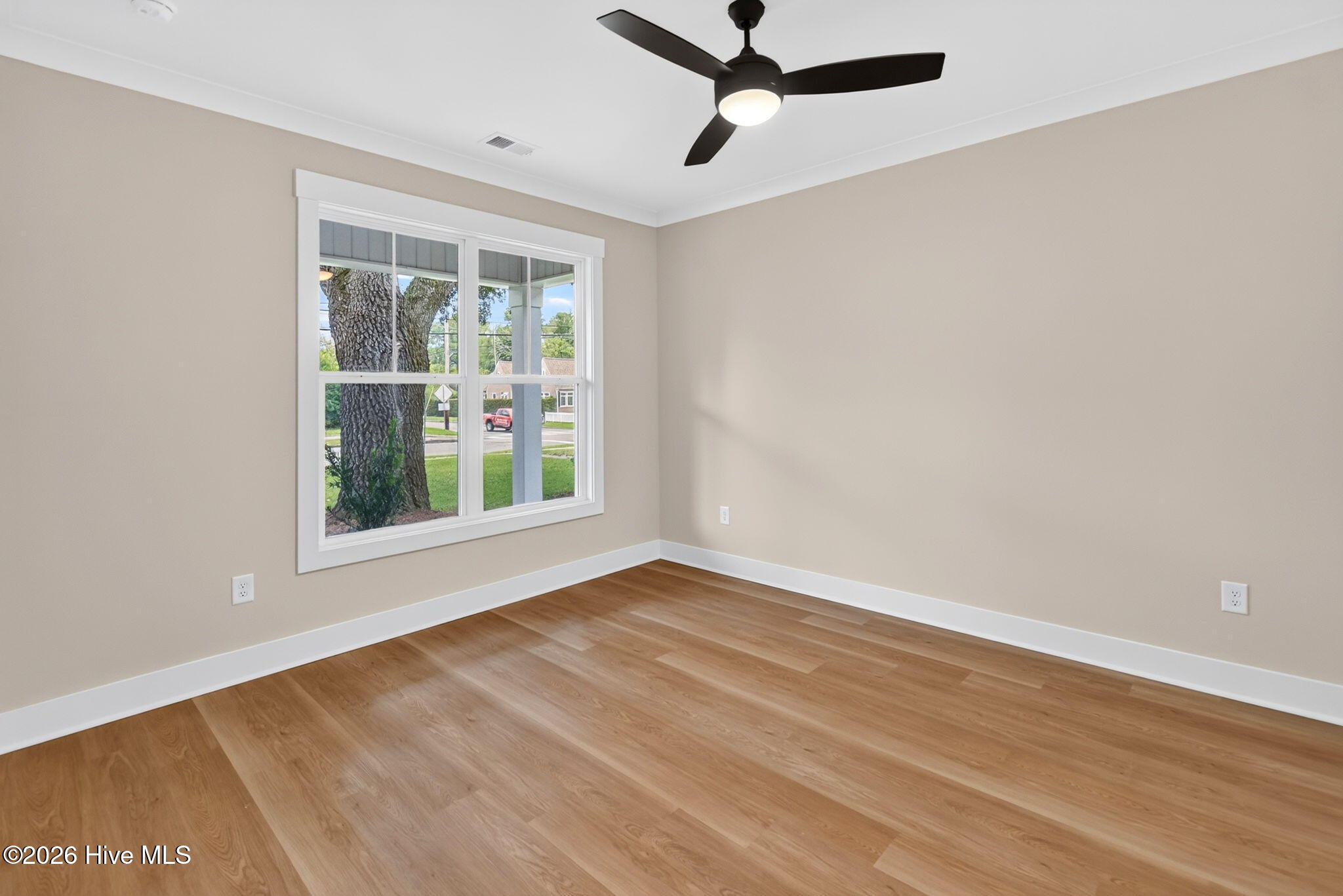 2303 Chestnut Street Property Photo 26