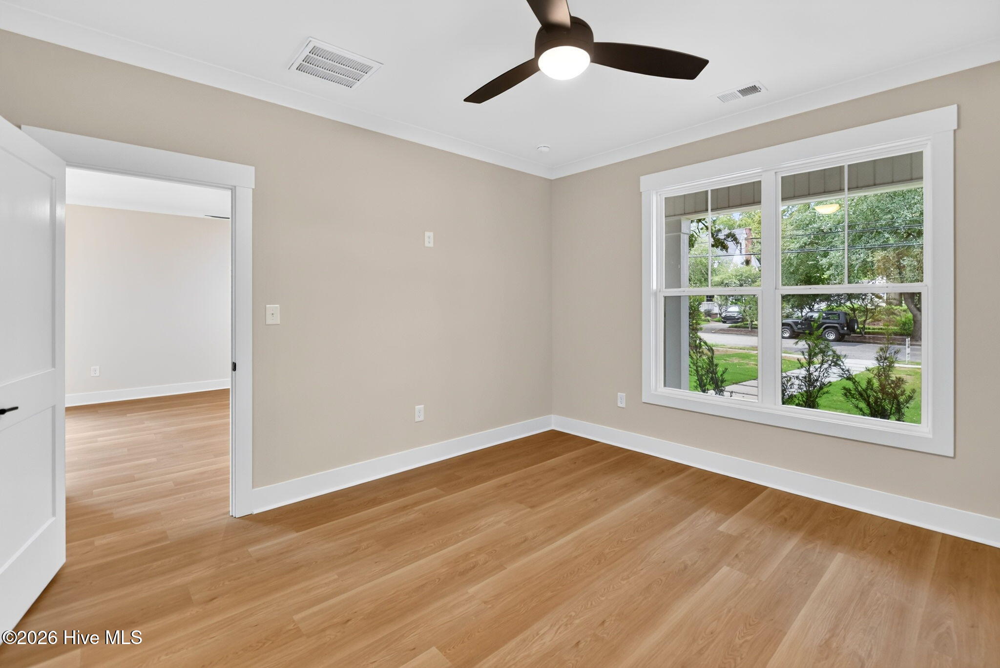 2303 Chestnut Street Property Photo 27
