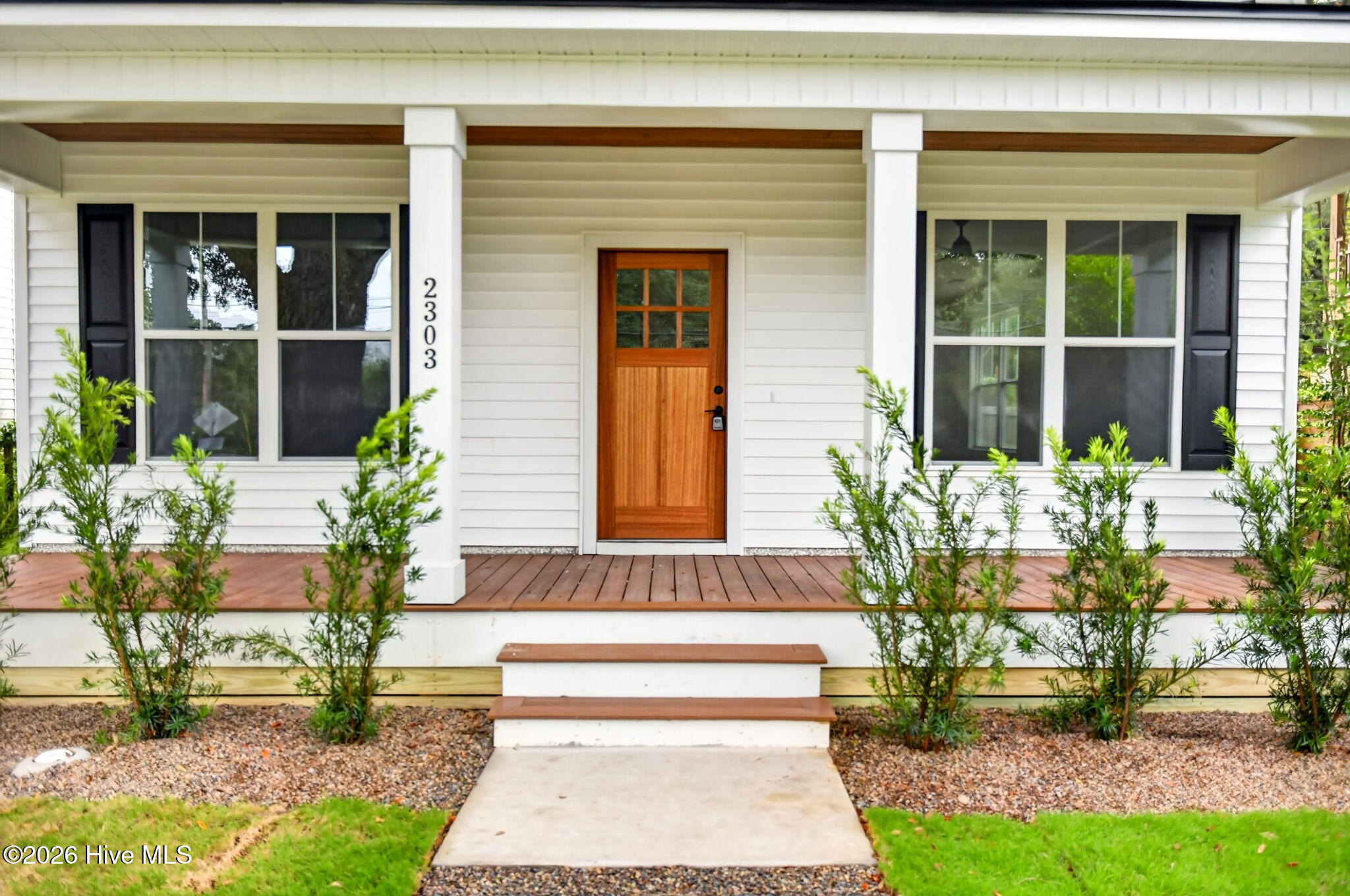 2303 Chestnut Street Property Photo 45