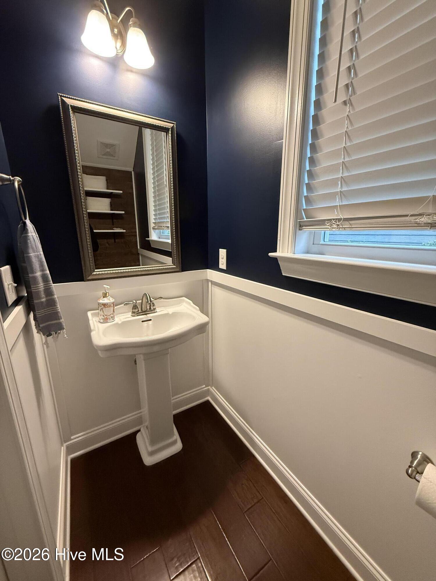 1001 Glenhaven Drive Property Photo 11