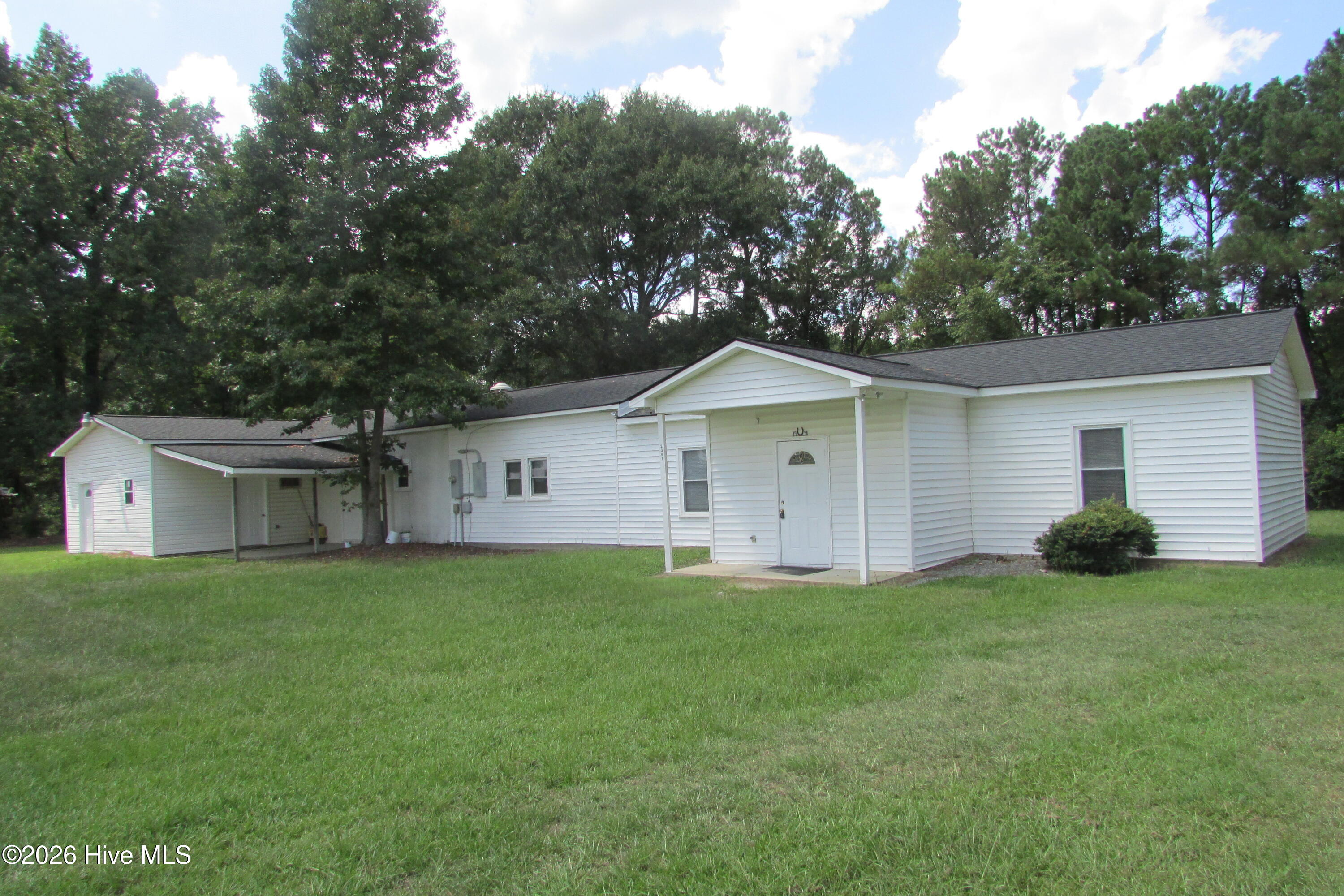 2347 W Wards Bridge Road Property Photo 1