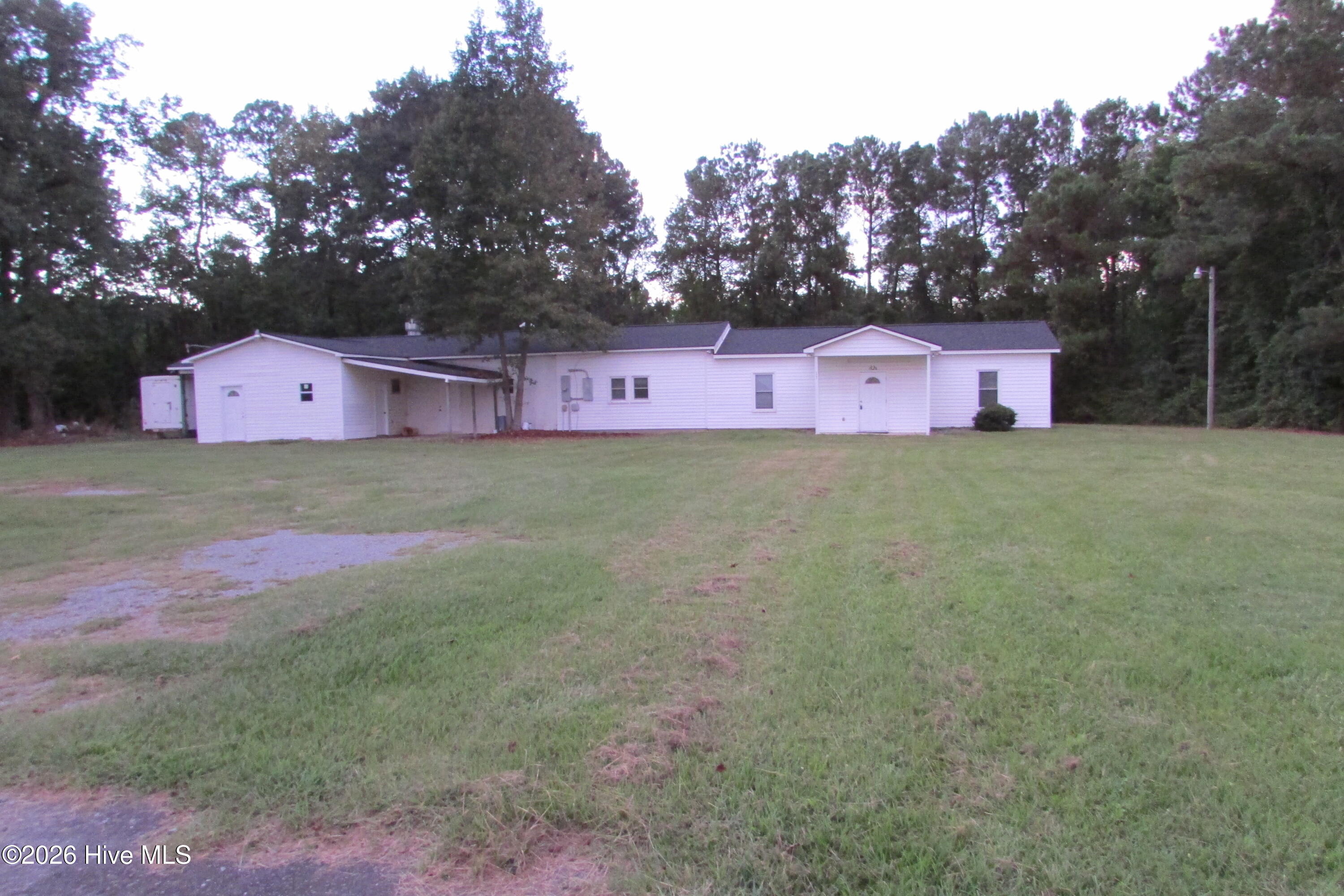 2347 W Wards Bridge Road Property Photo 4