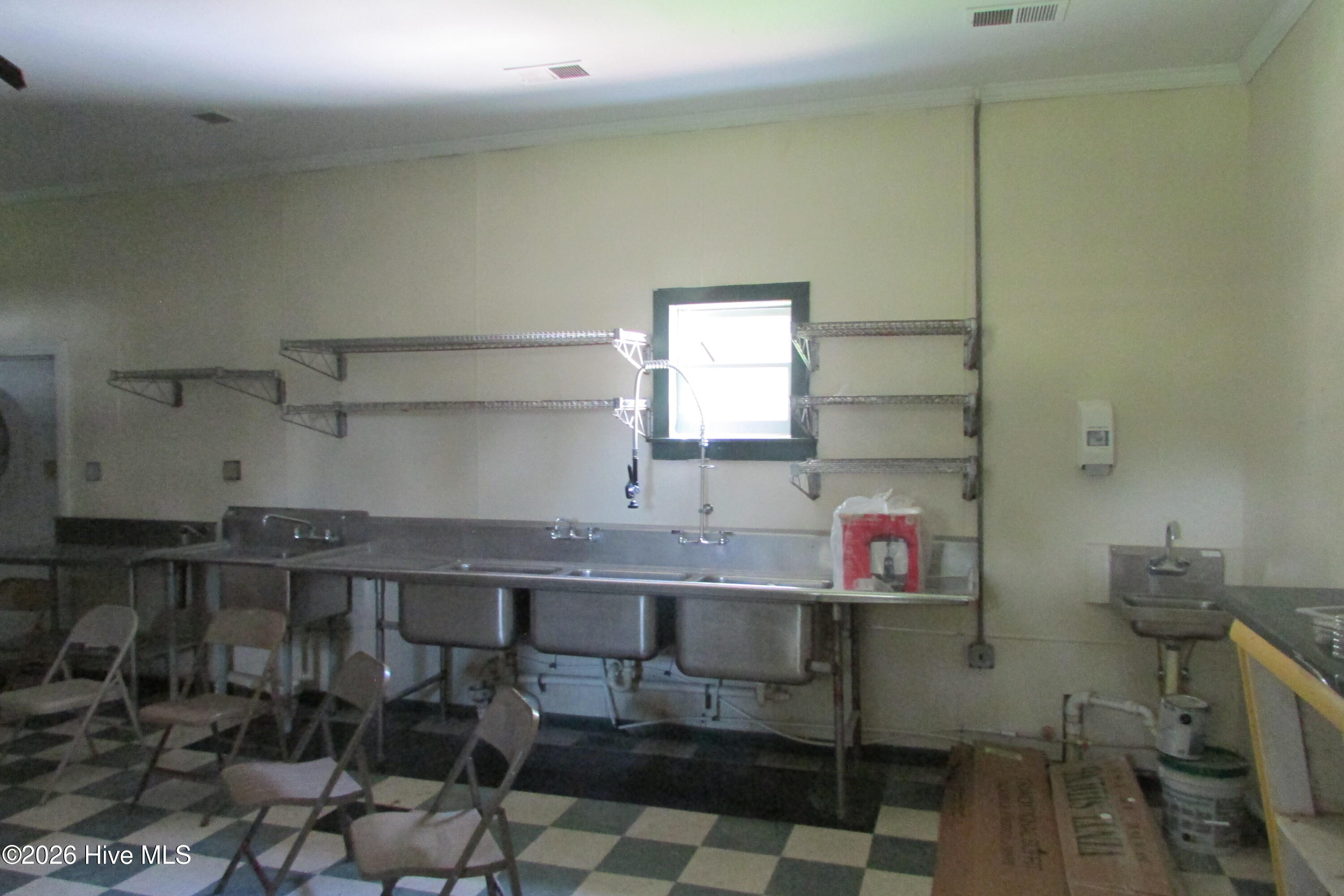 2347 W Wards Bridge Road Property Photo 14