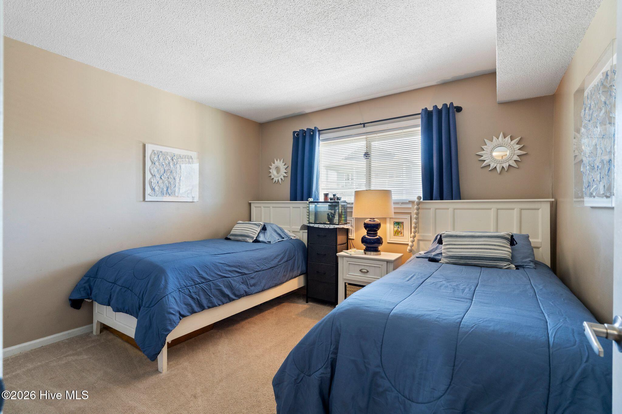 1101 Lake Park Boulevard S C2 Property Photo 24