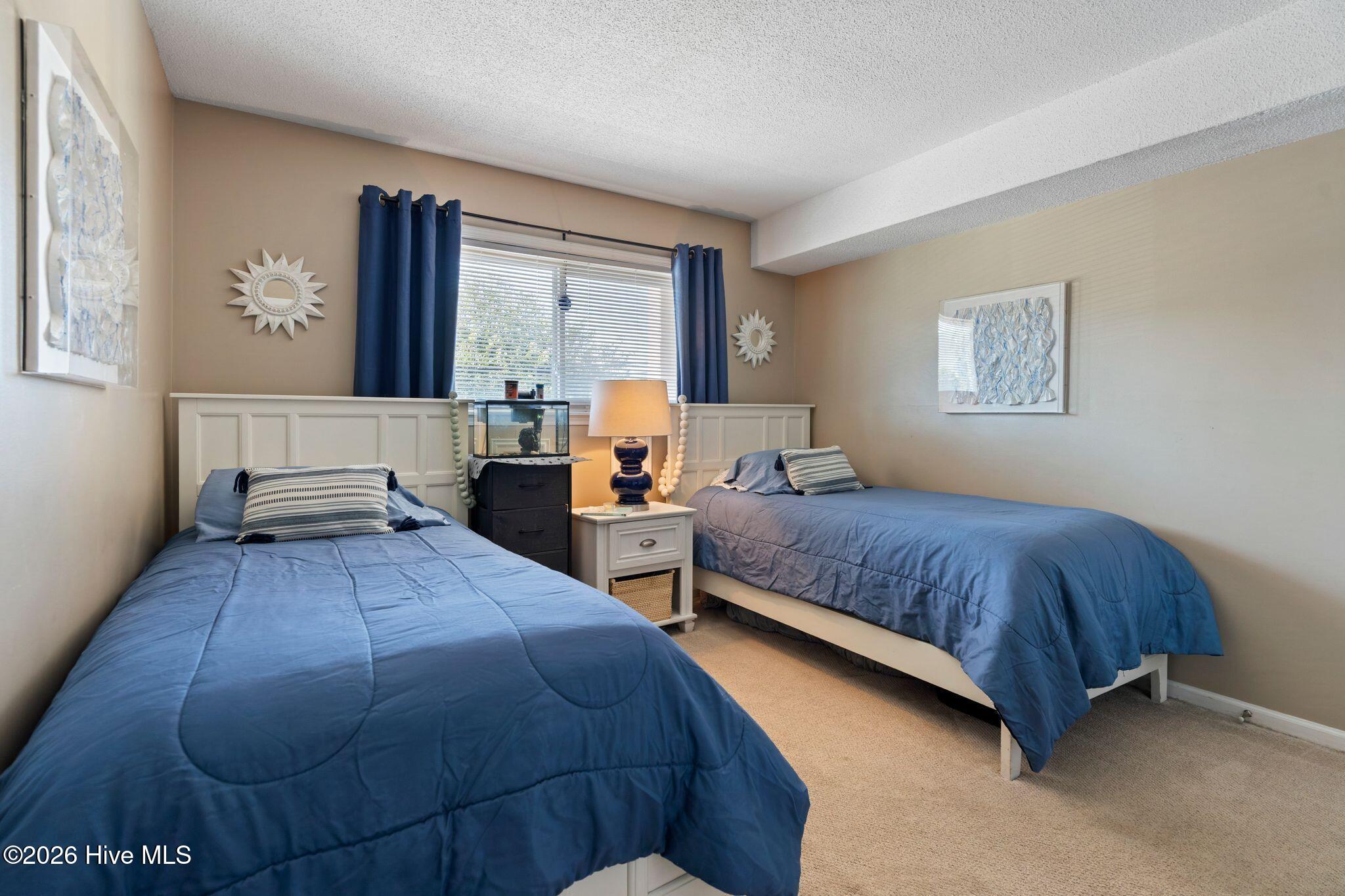 1101 Lake Park Boulevard S C2 Property Photo 25