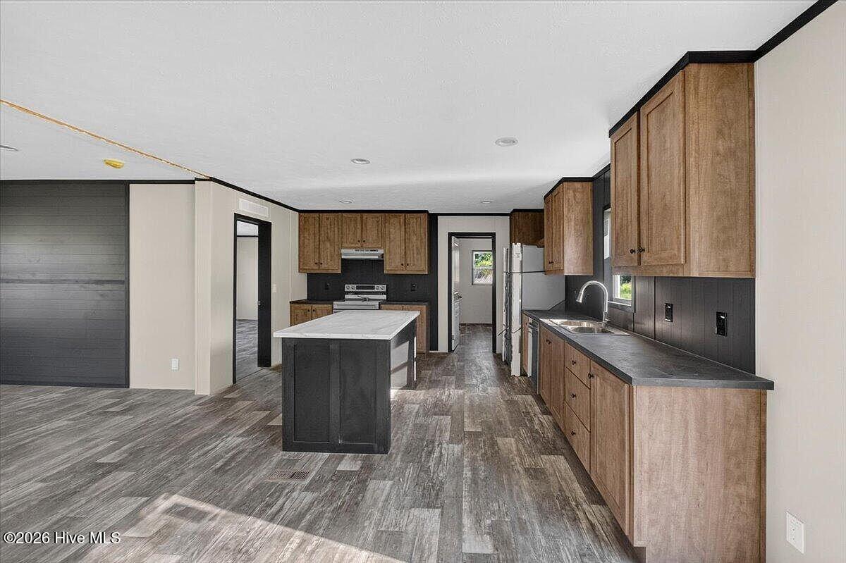 459 Orchard Lane Se Property Photo 12