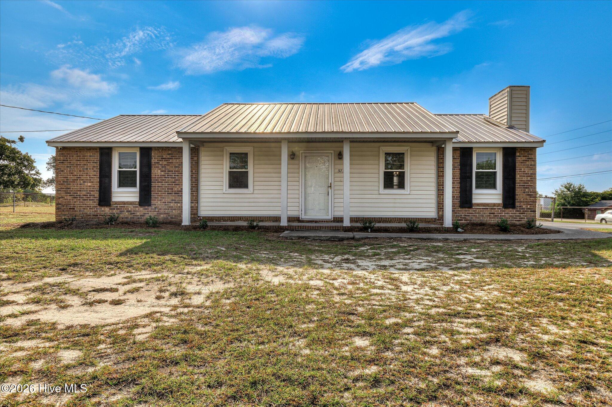 3738 Fairington Drive Property Photo 1