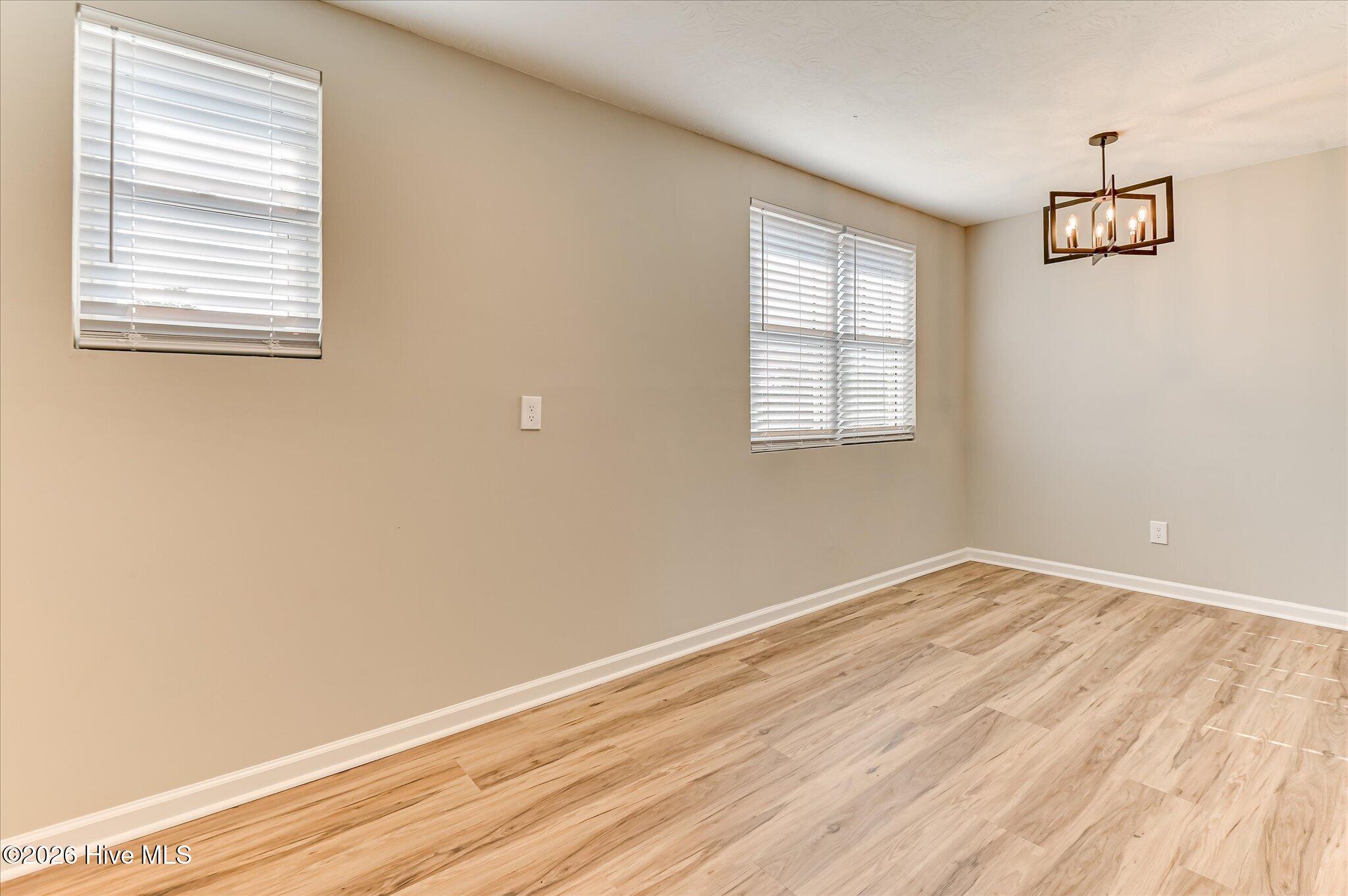 3738 Fairington Drive Property Photo 7