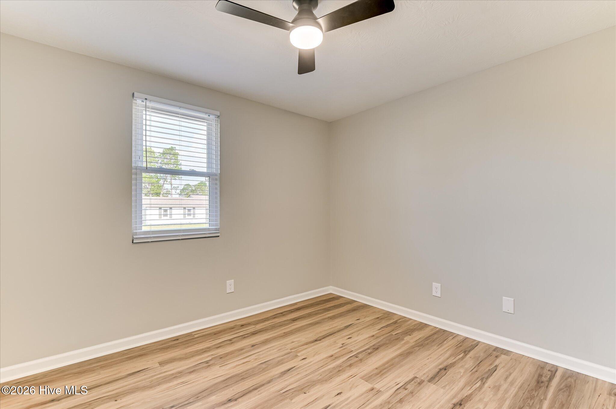 3738 Fairington Drive Property Photo 12