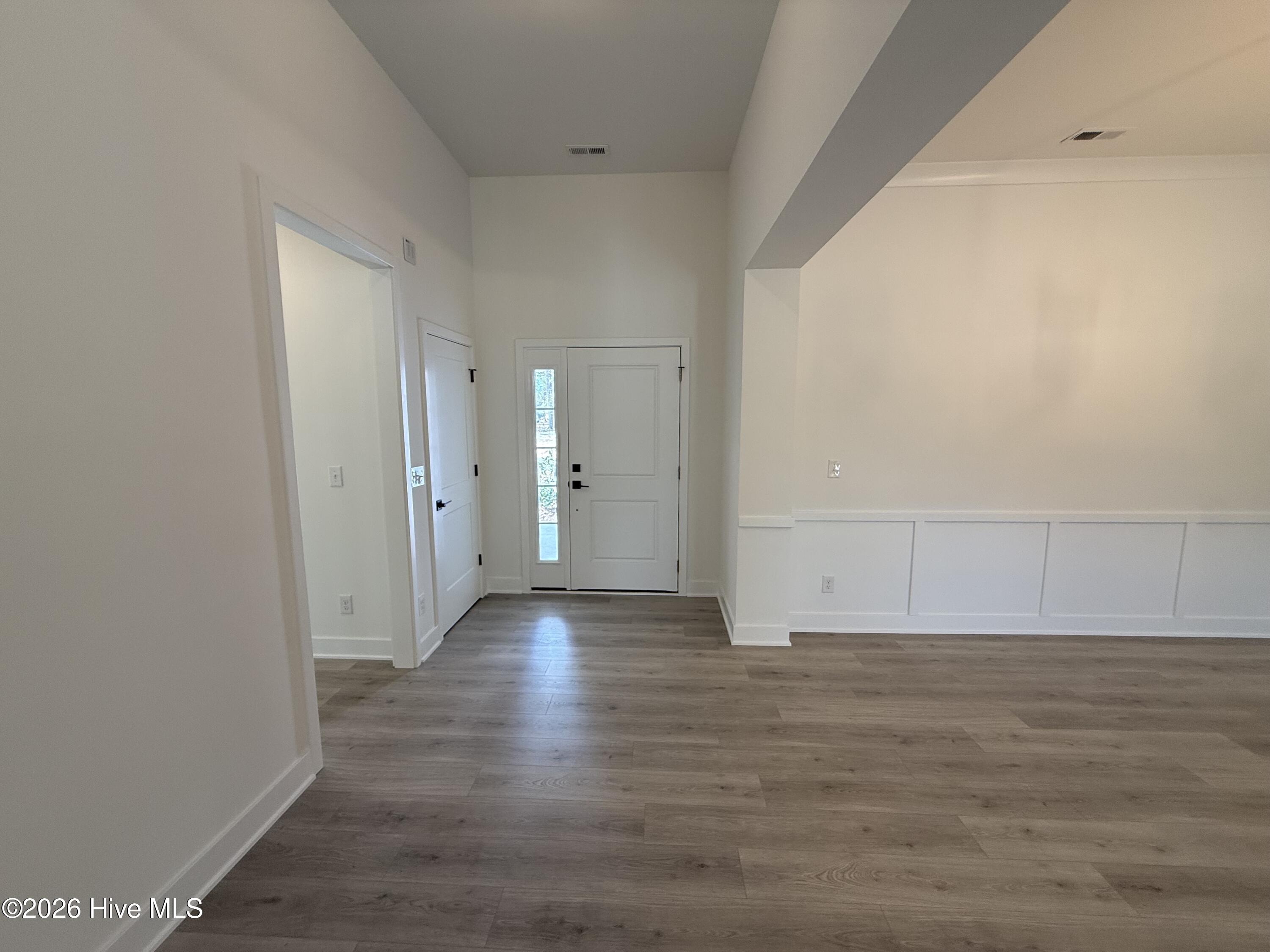 2101 Sandbrook Loop Property Photo 6