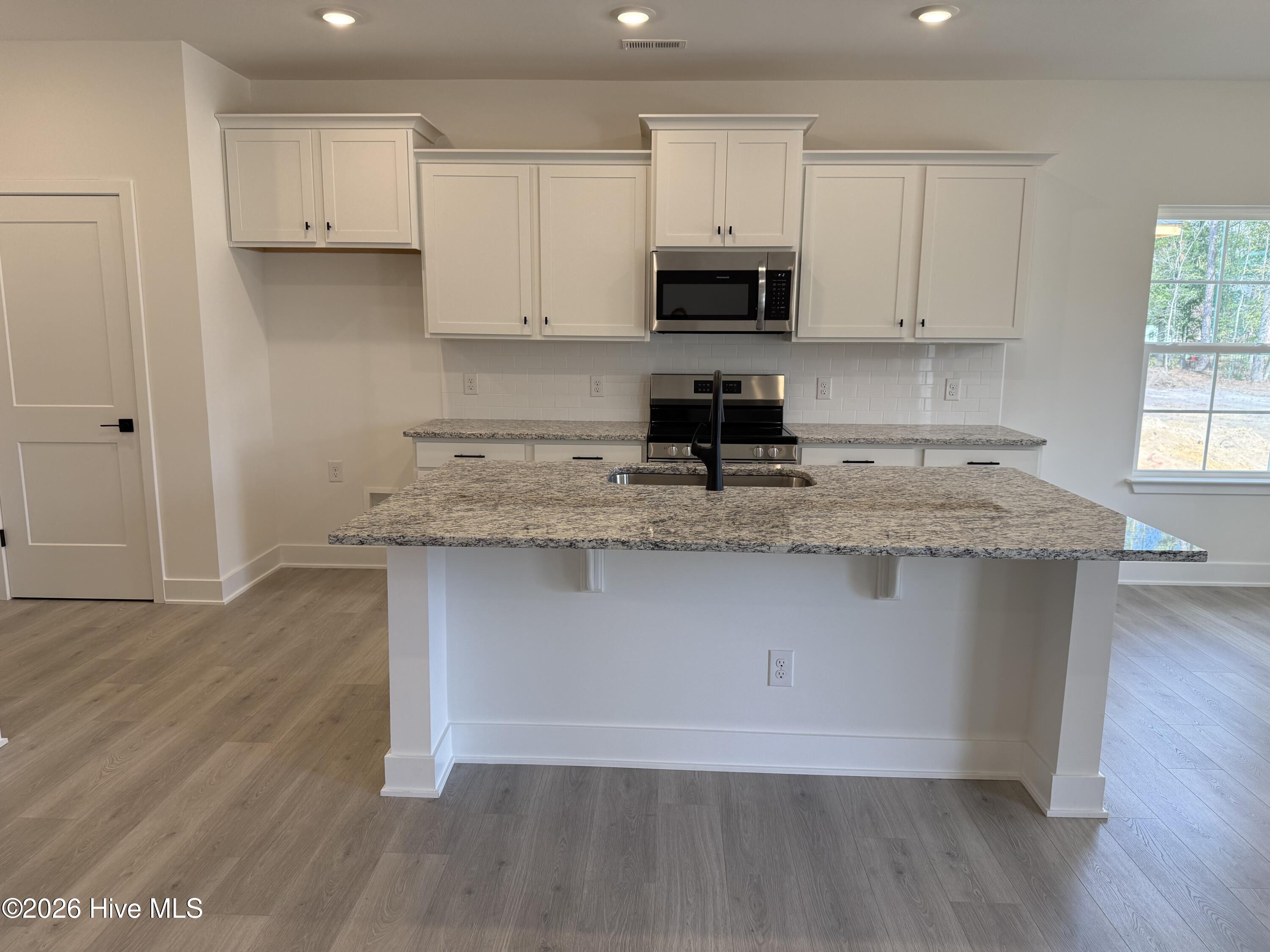 2101 Sandbrook Loop Property Photo 24