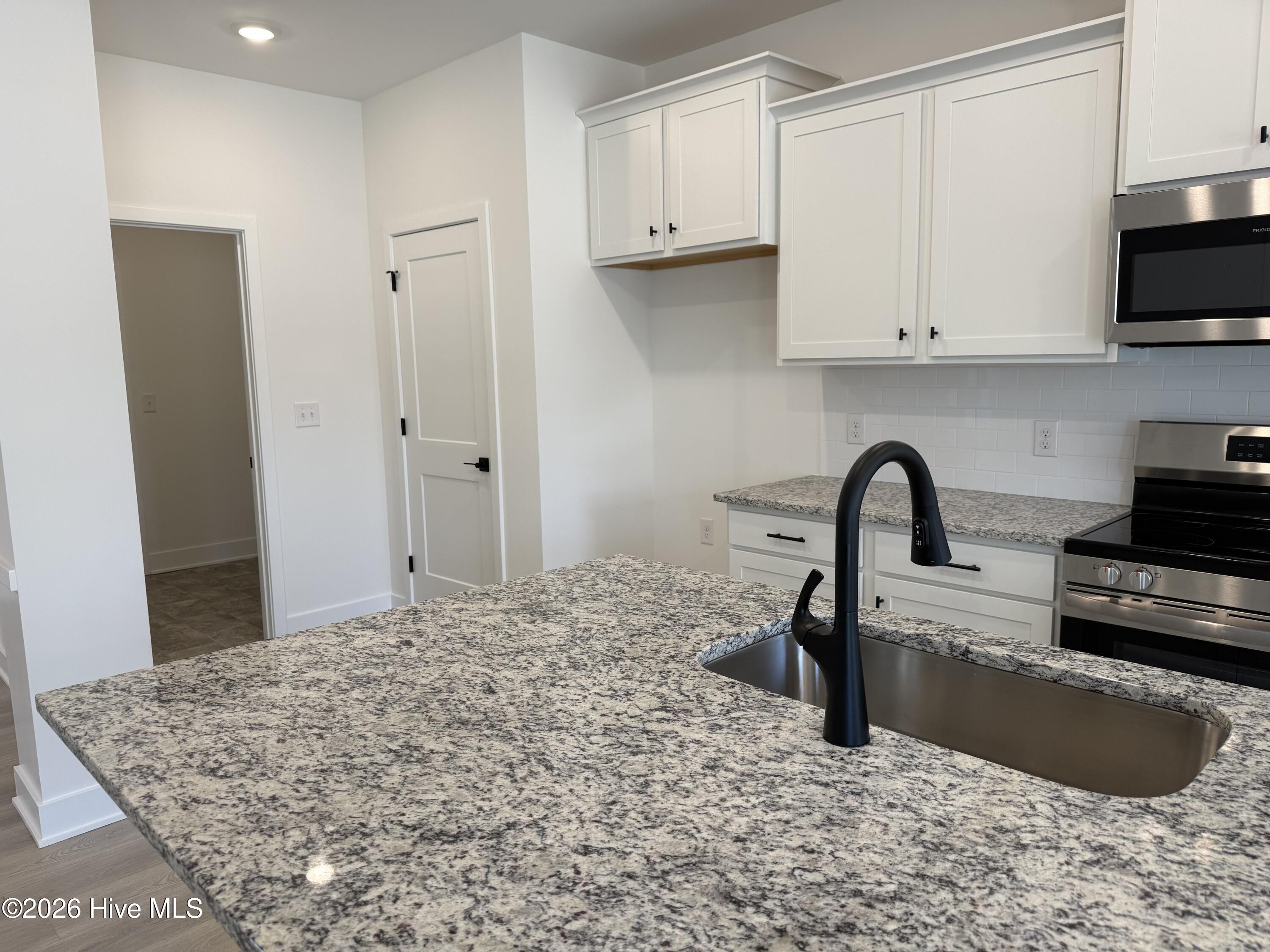 2101 Sandbrook Loop Property Photo 25