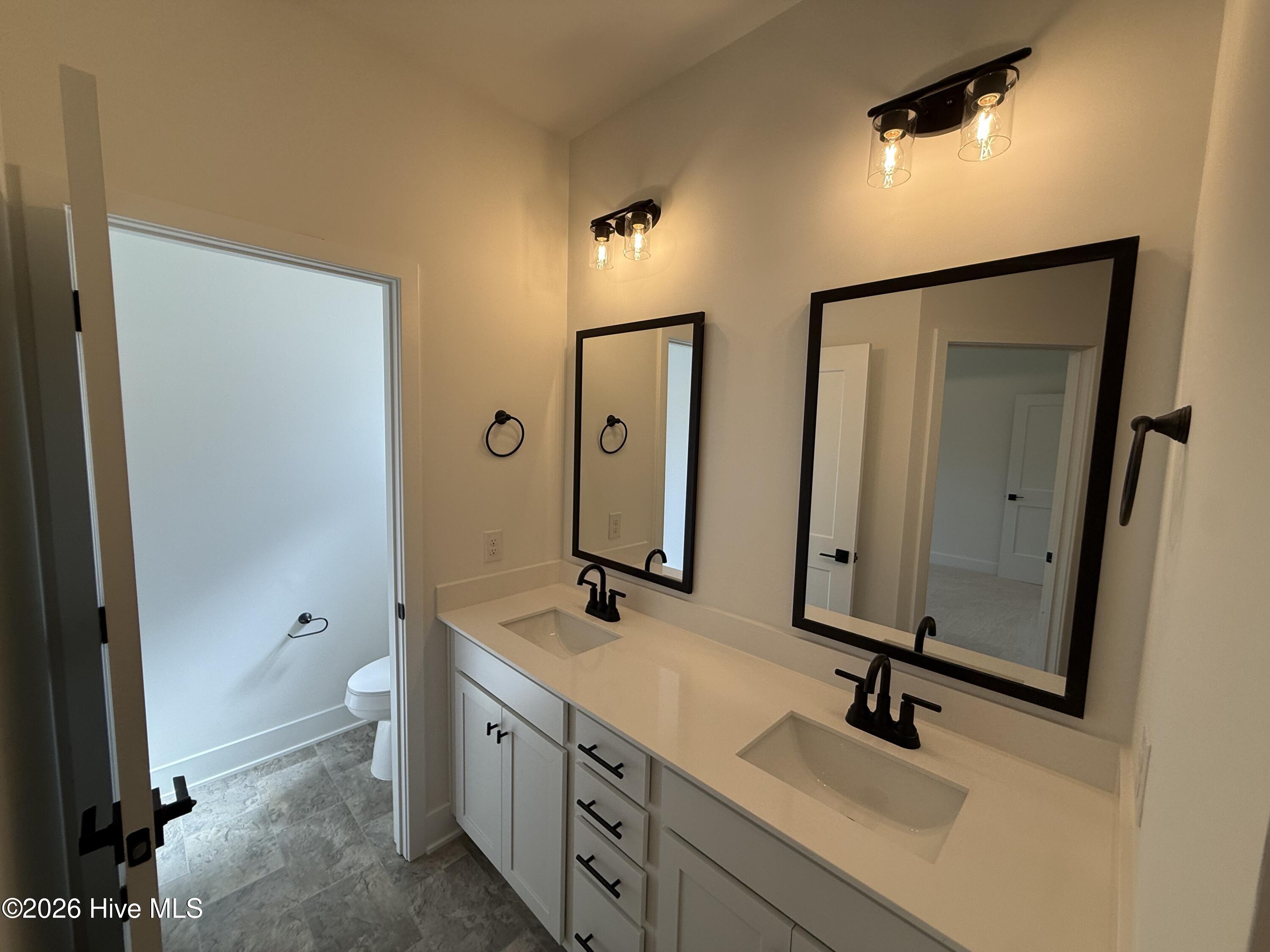 2101 Sandbrook Loop Property Photo 46