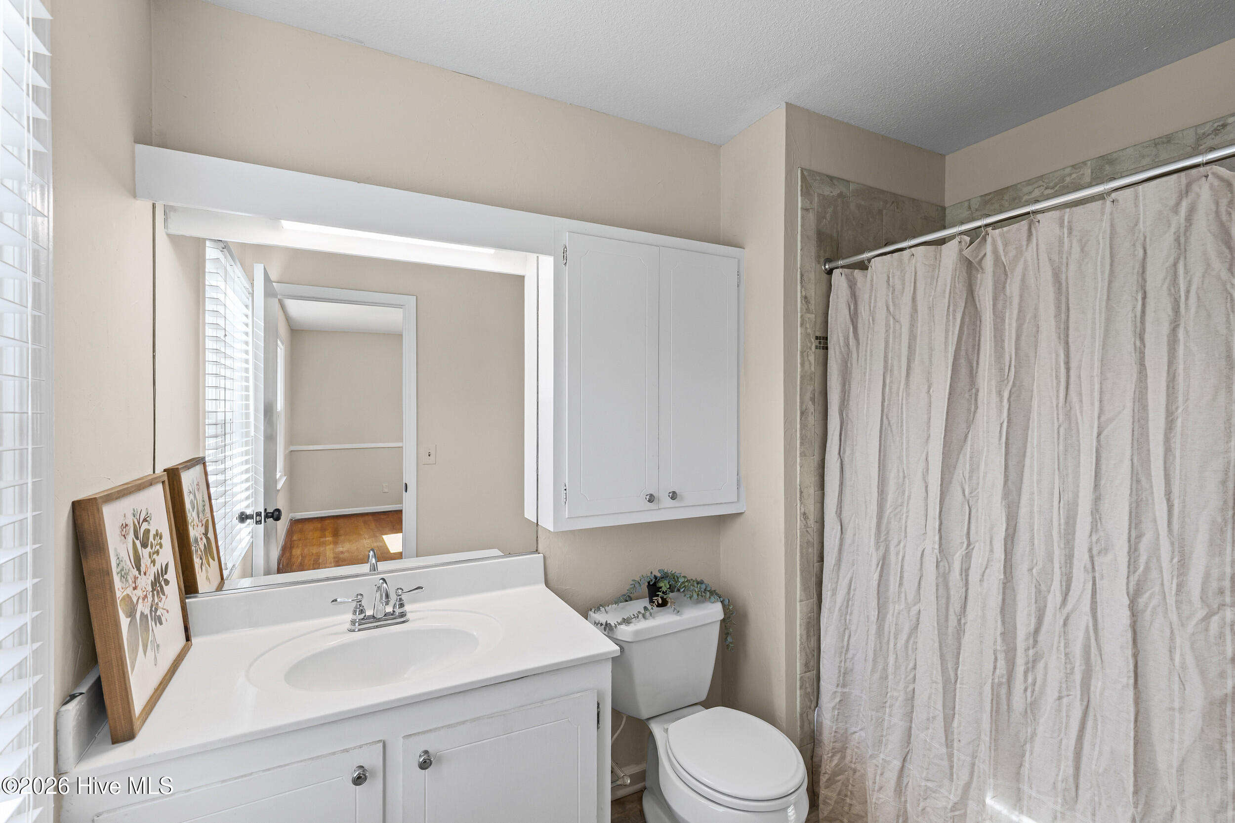 233 Chatham Road Property Photo 40