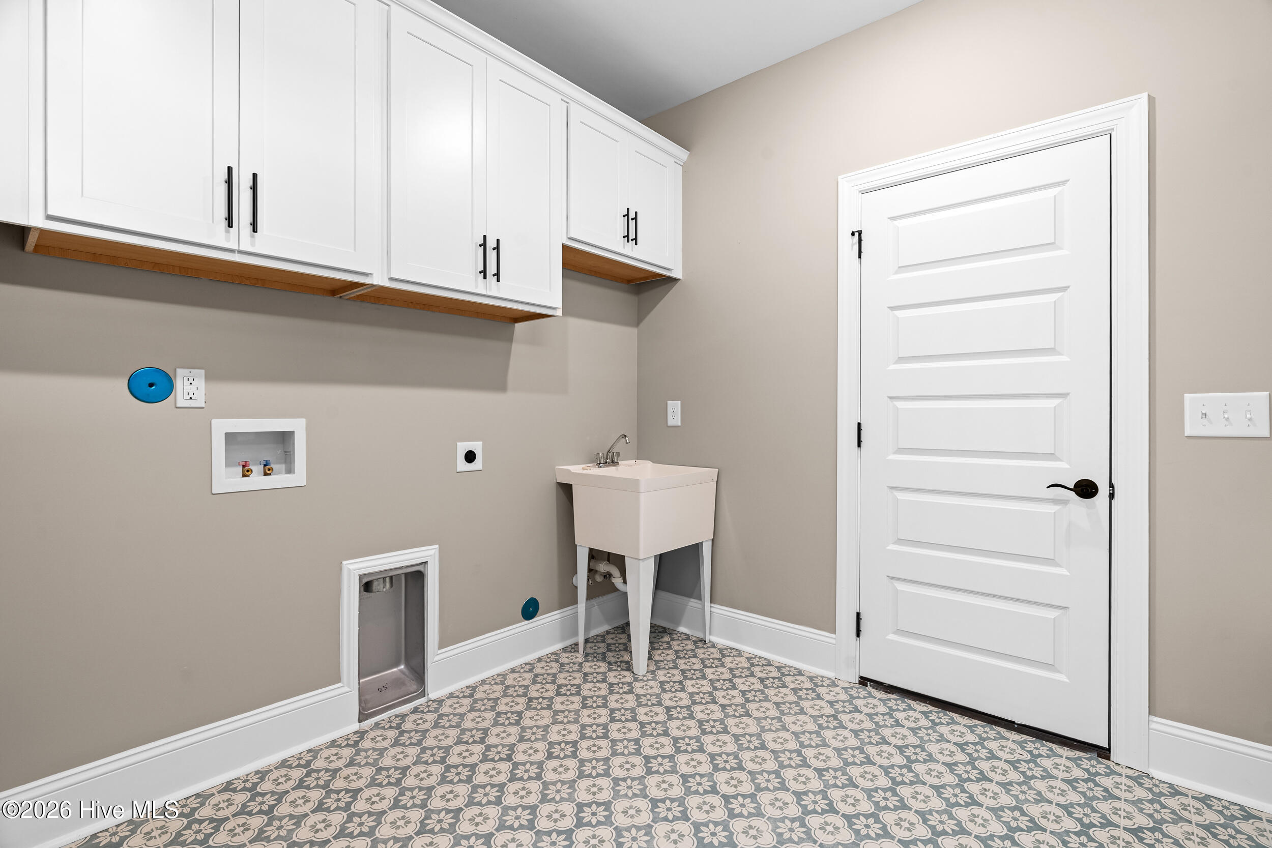 366 Summerhouse Drive Property Photo 31