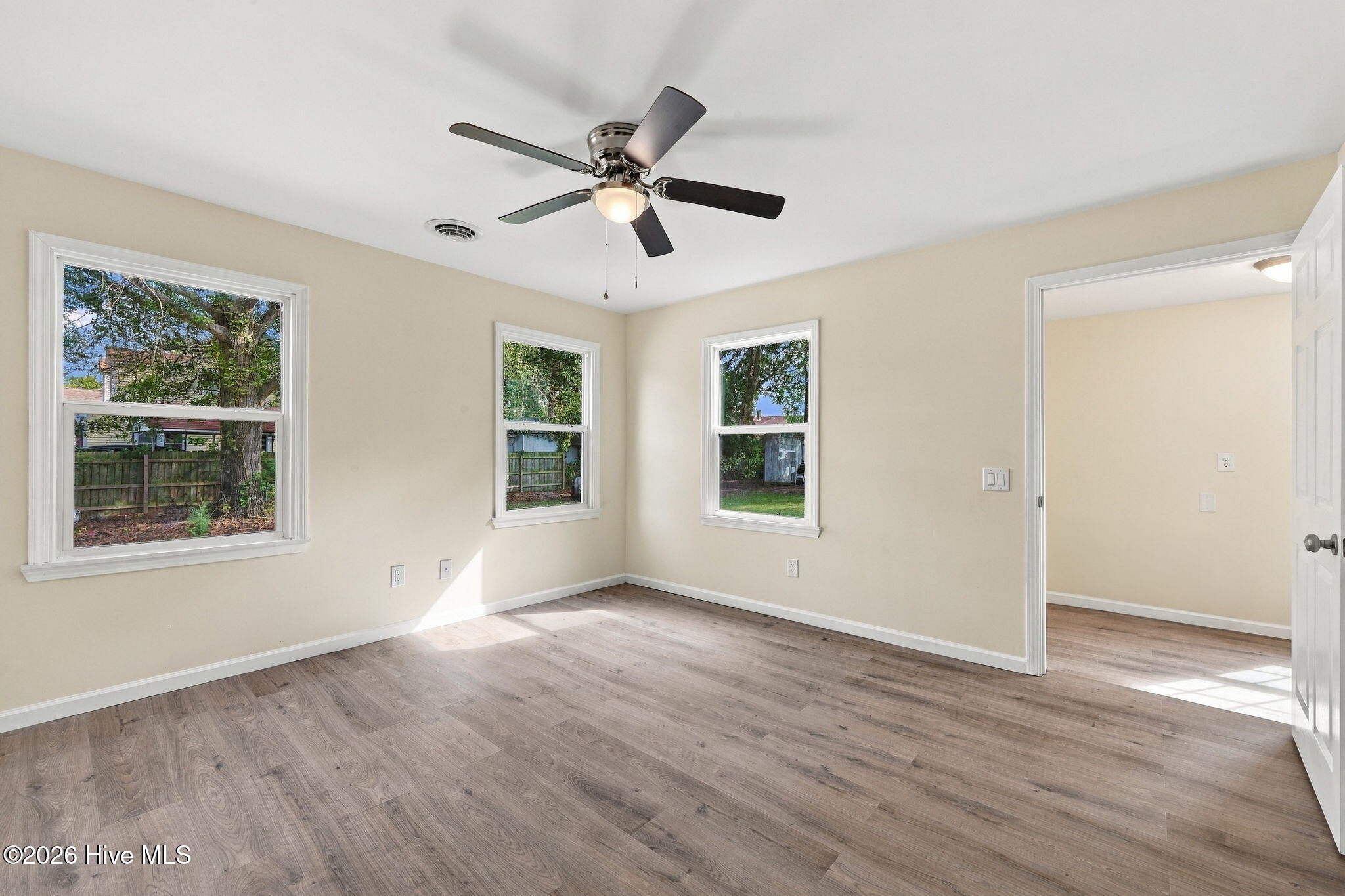 2707 Alabama Avenue Property Photo 16