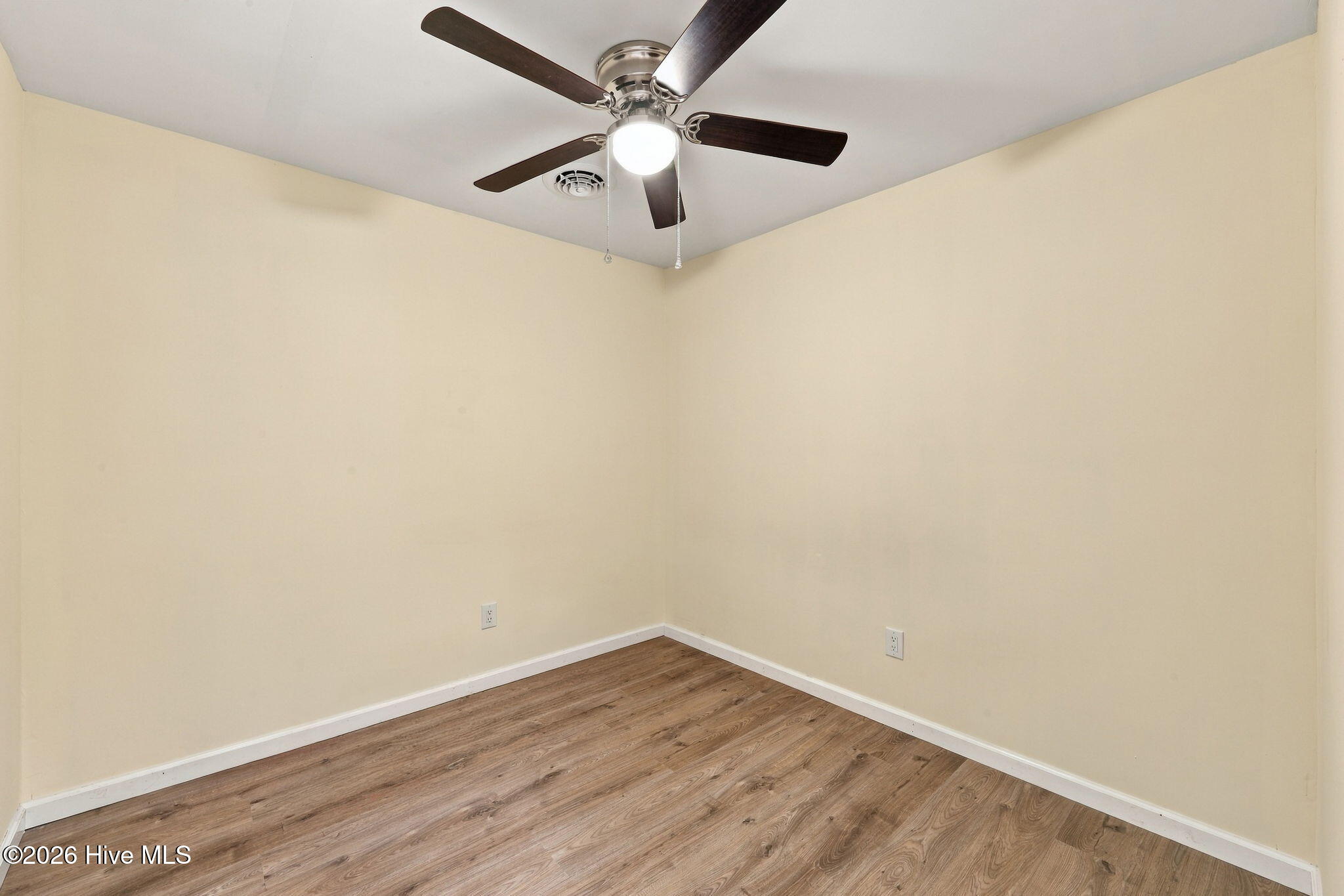 2707 Alabama Avenue Property Photo 29