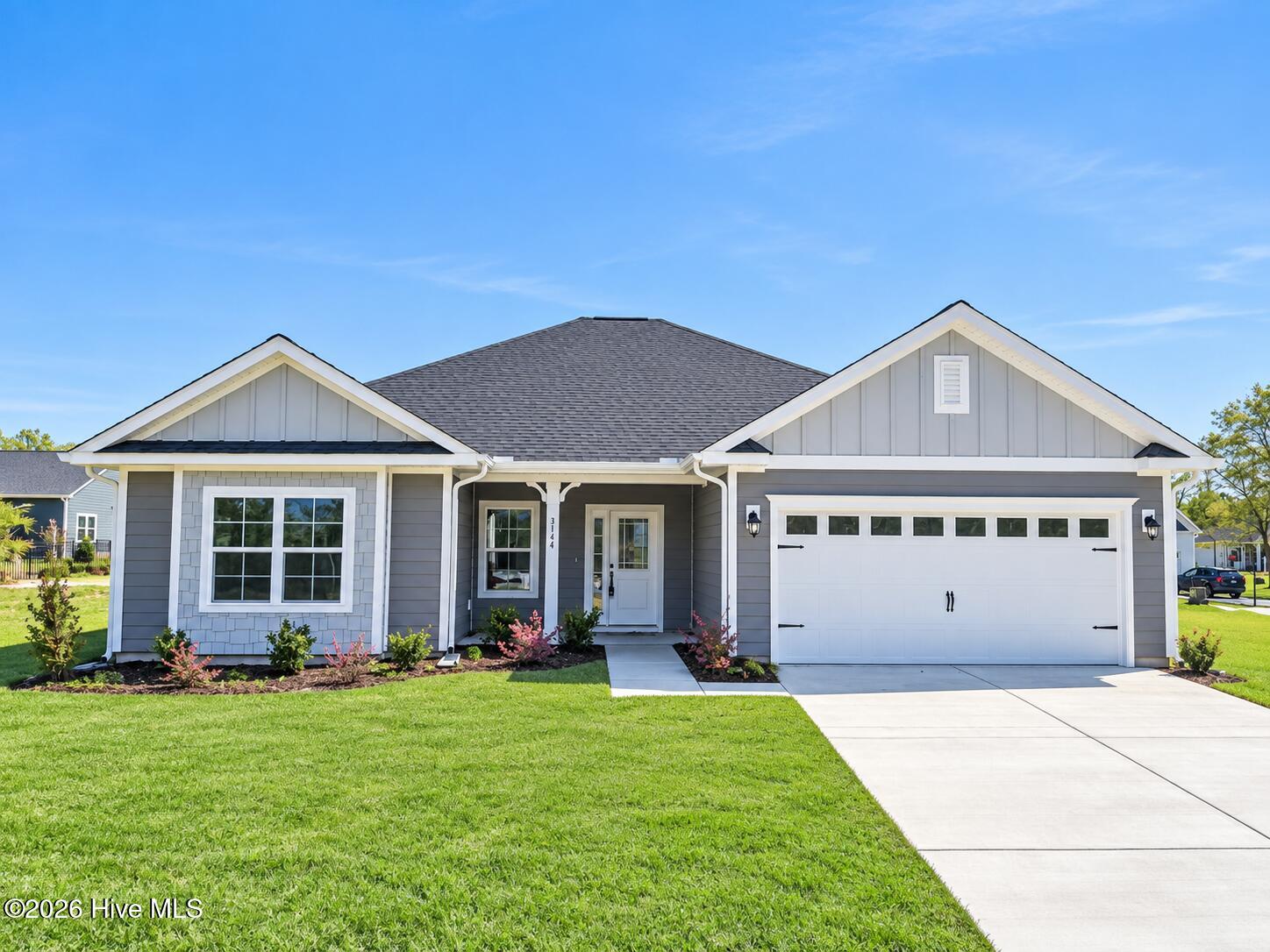 2105 Sandbrook Loop Property Photo 1