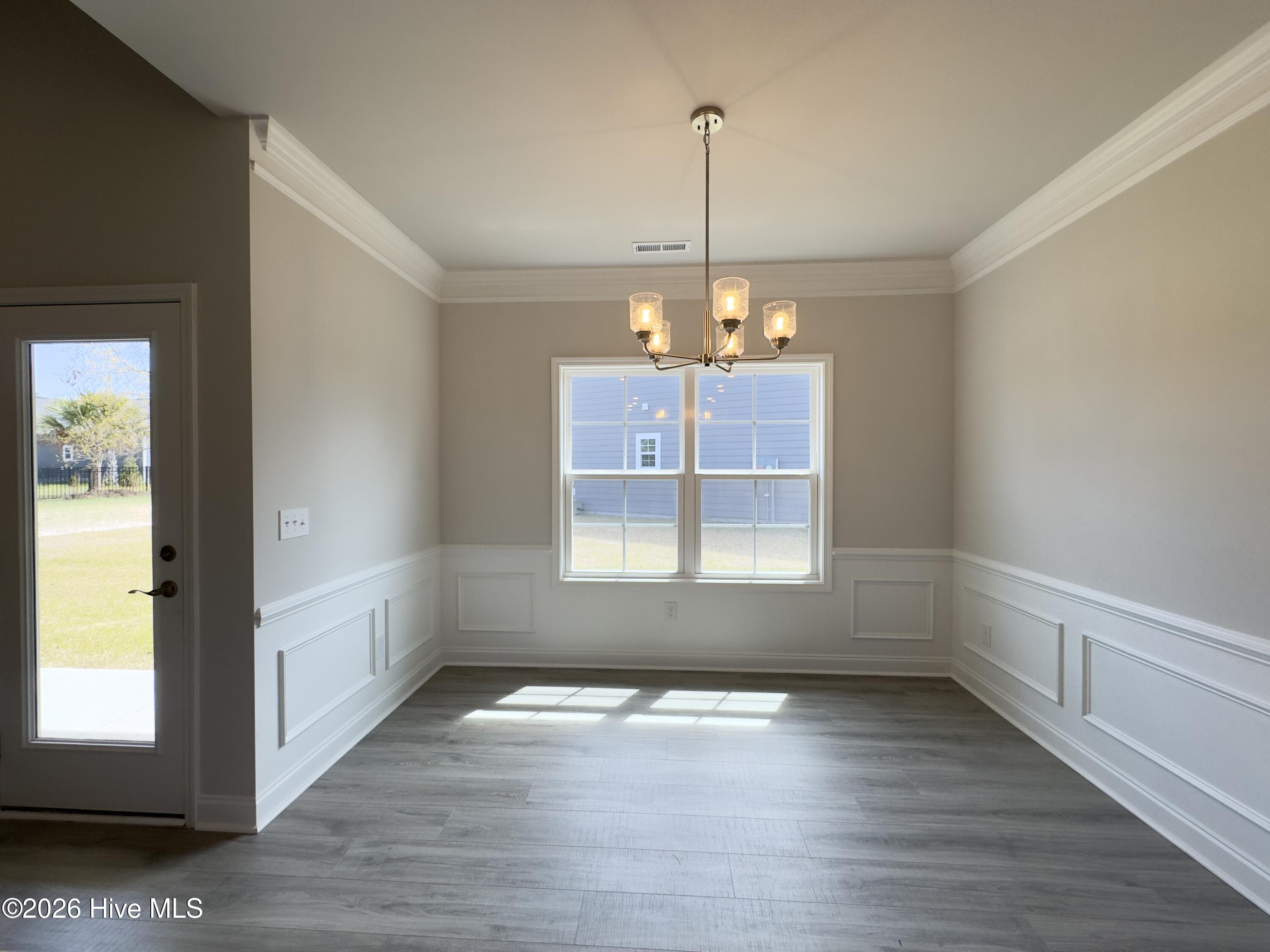 2105 Sandbrook Loop Property Photo 11