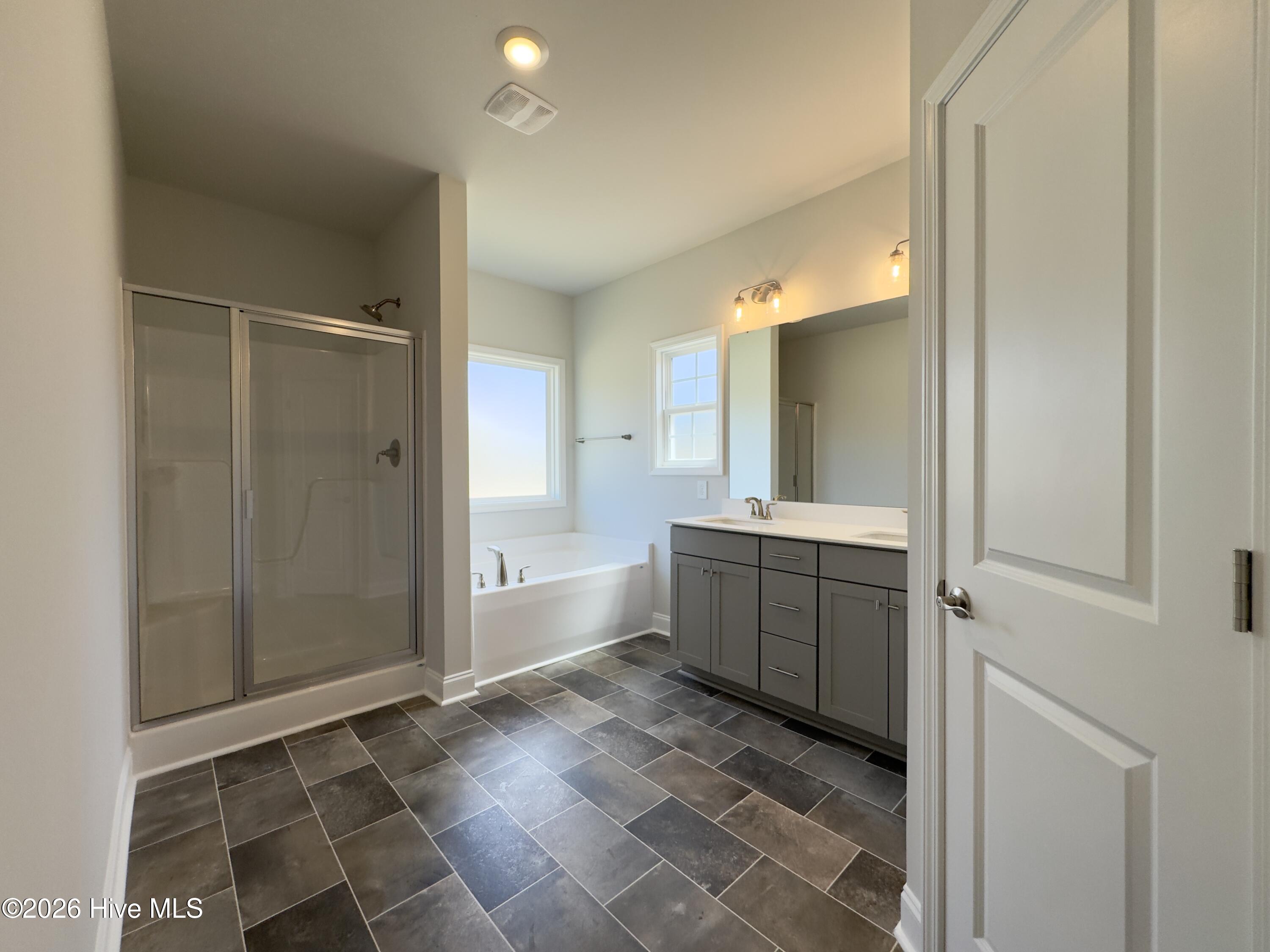 2105 Sandbrook Loop Property Photo 15