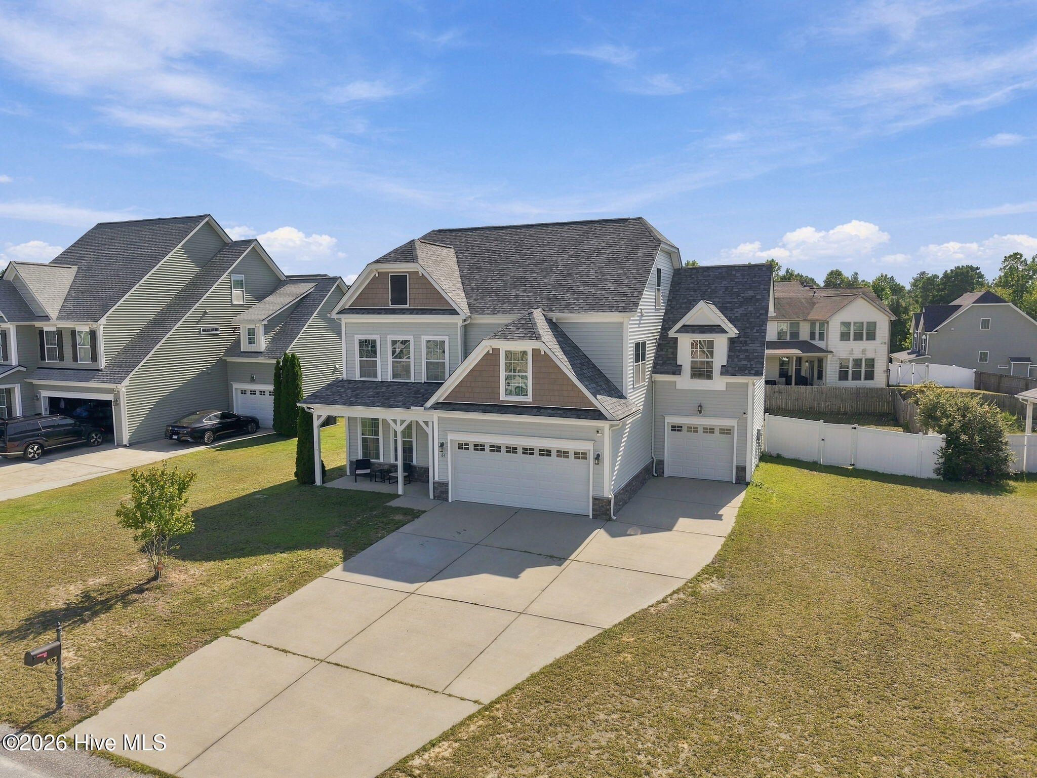 61 Torrington Ridge Property Photo 7