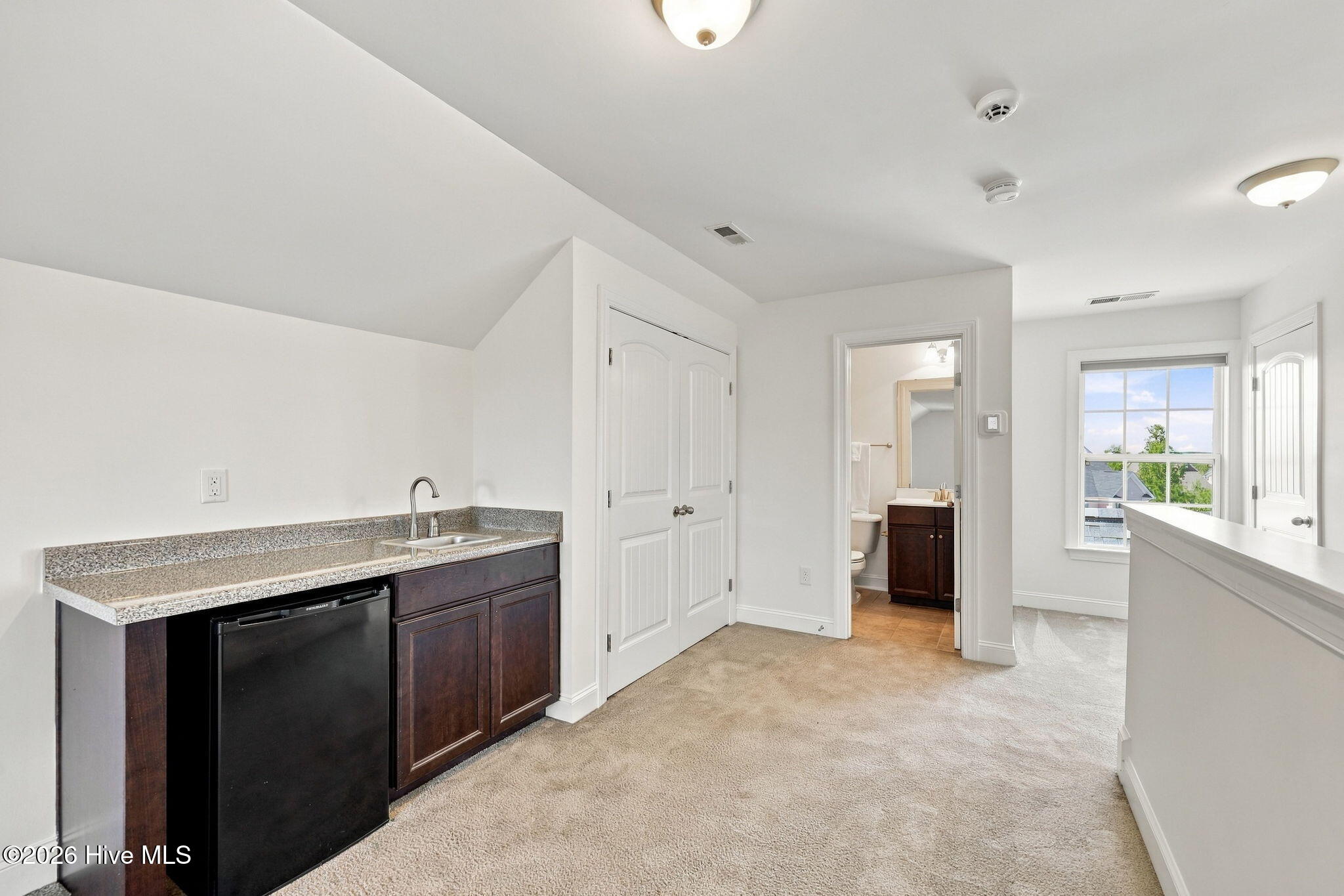 61 Torrington Ridge Property Photo 46