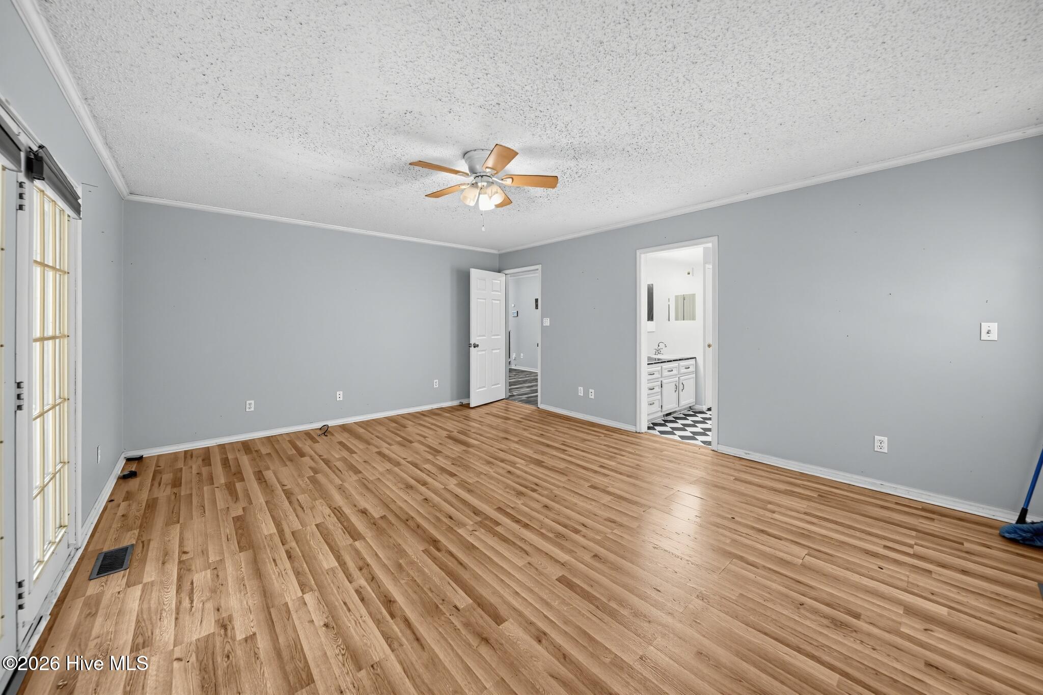 1800 Haskett Road Property Photo 8
