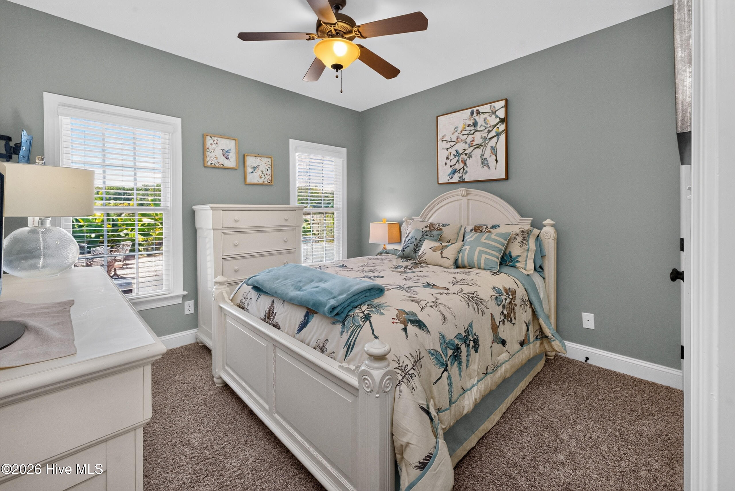 100/102 Sky Way Property Photo 28