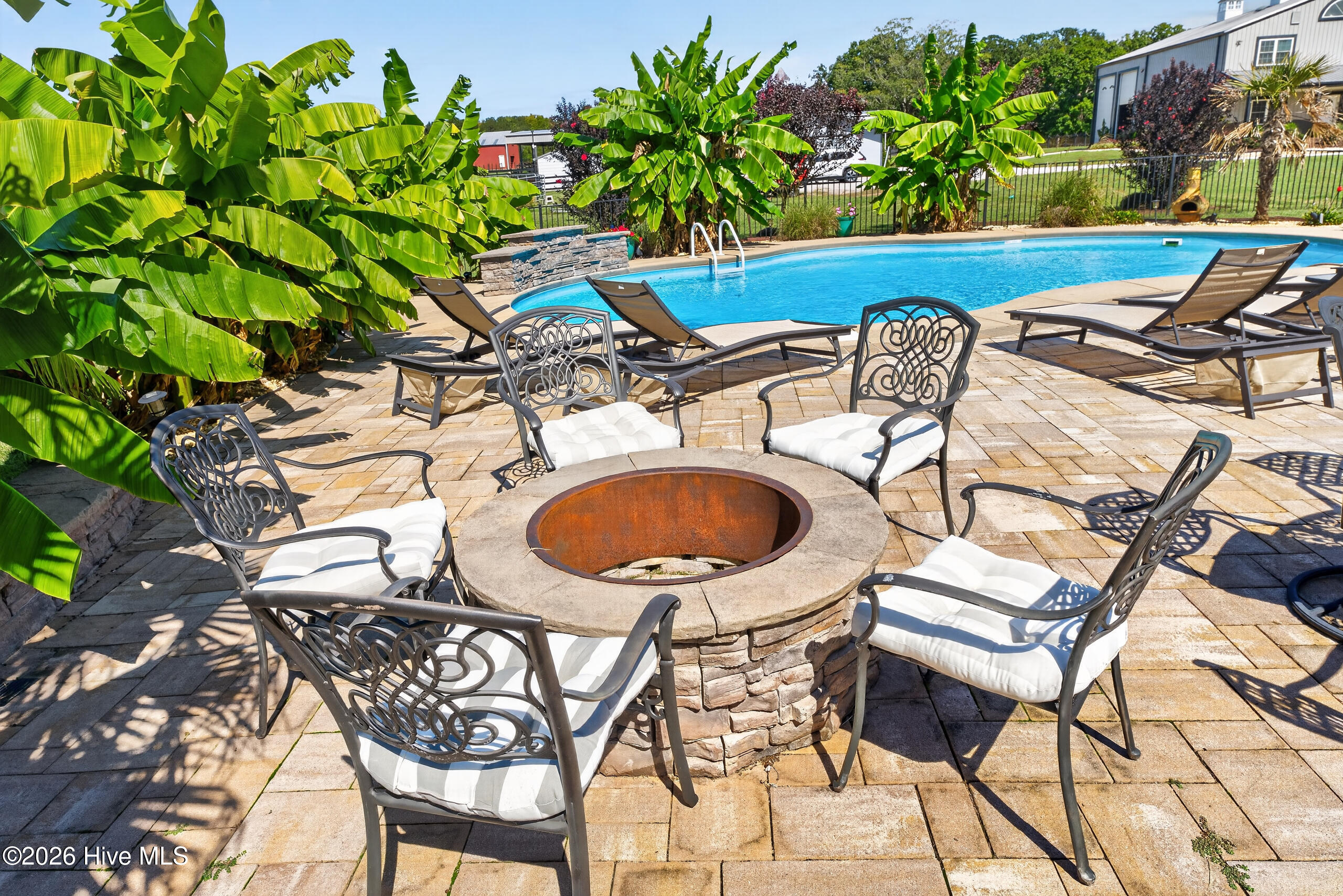 100/102 Sky Way Property Photo 41