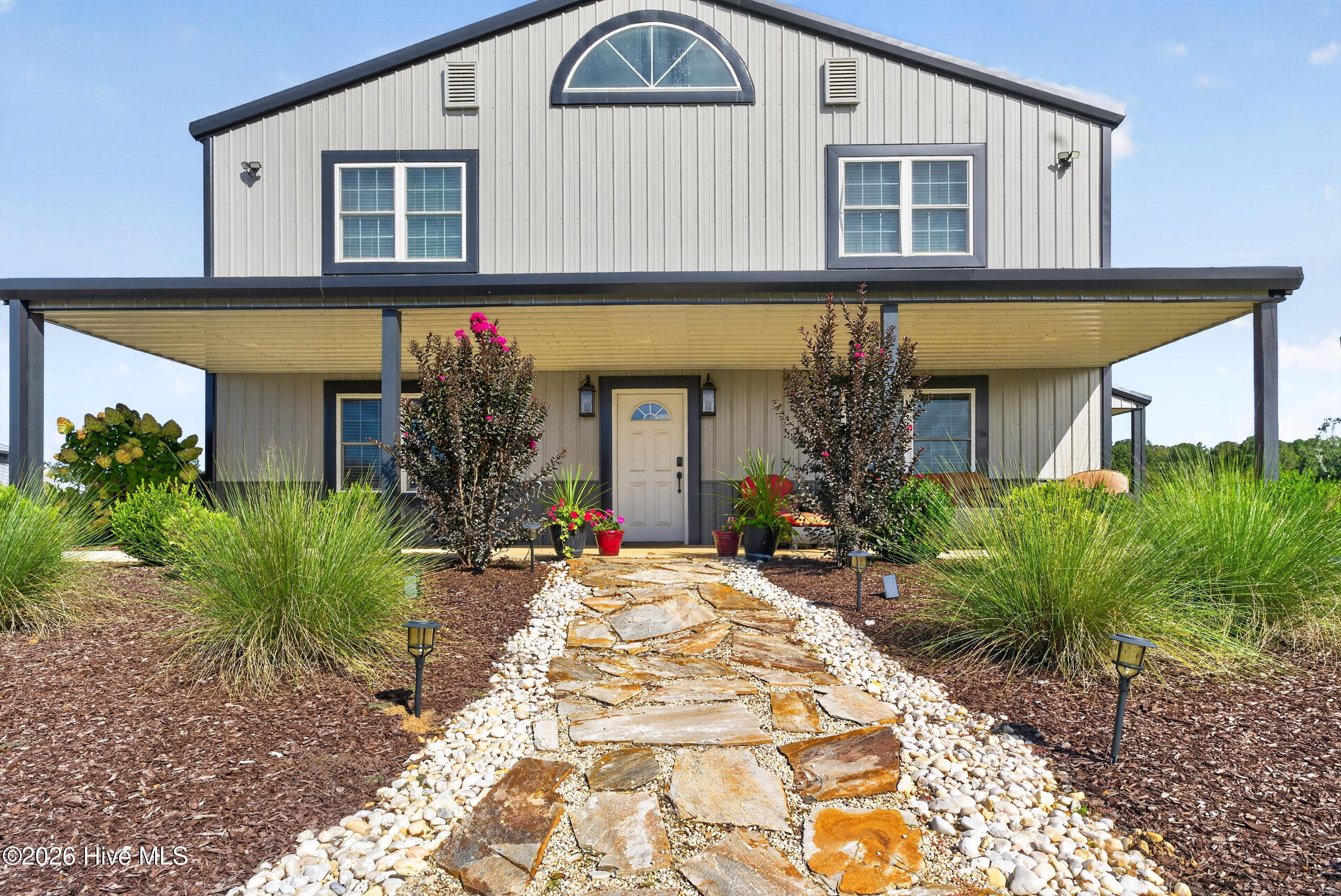 100/102 Sky Way Property Photo 48
