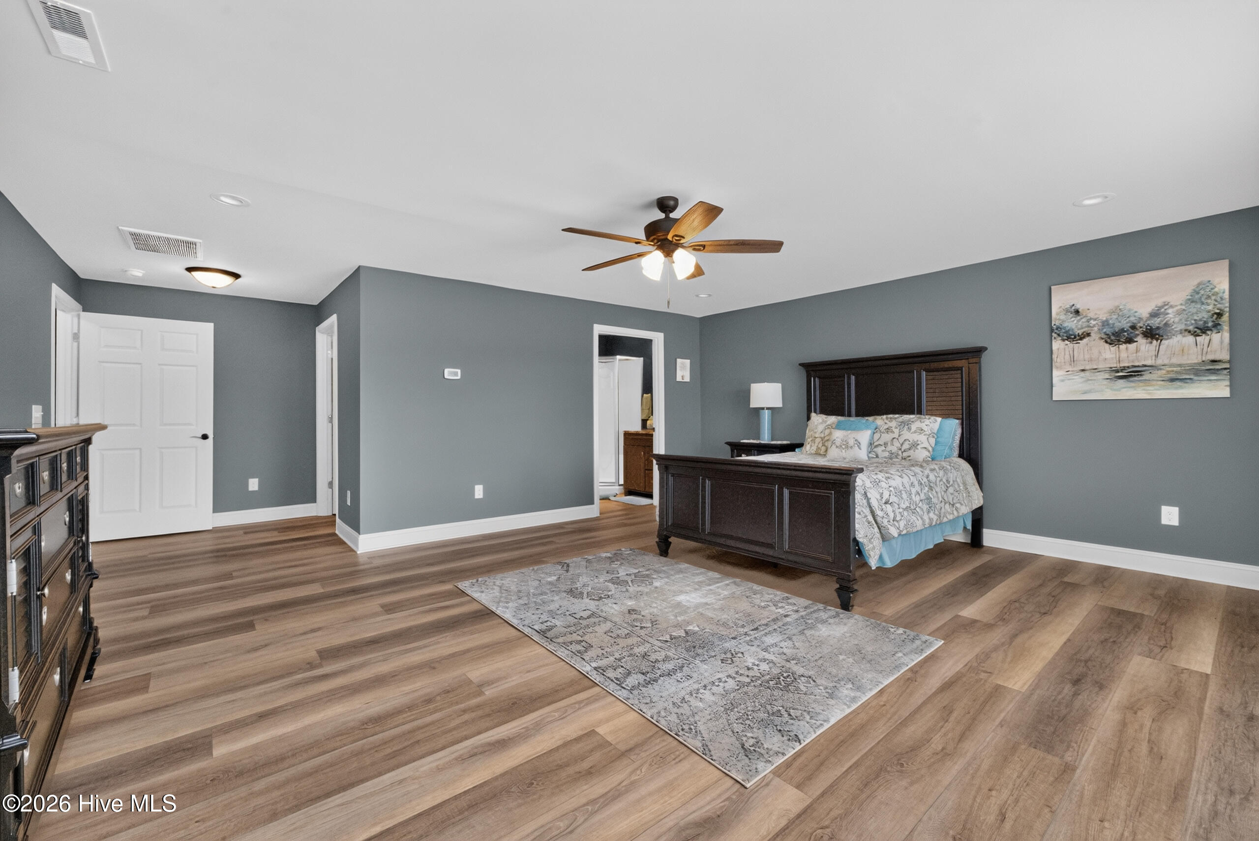 100/102 Sky Way Property Photo 59
