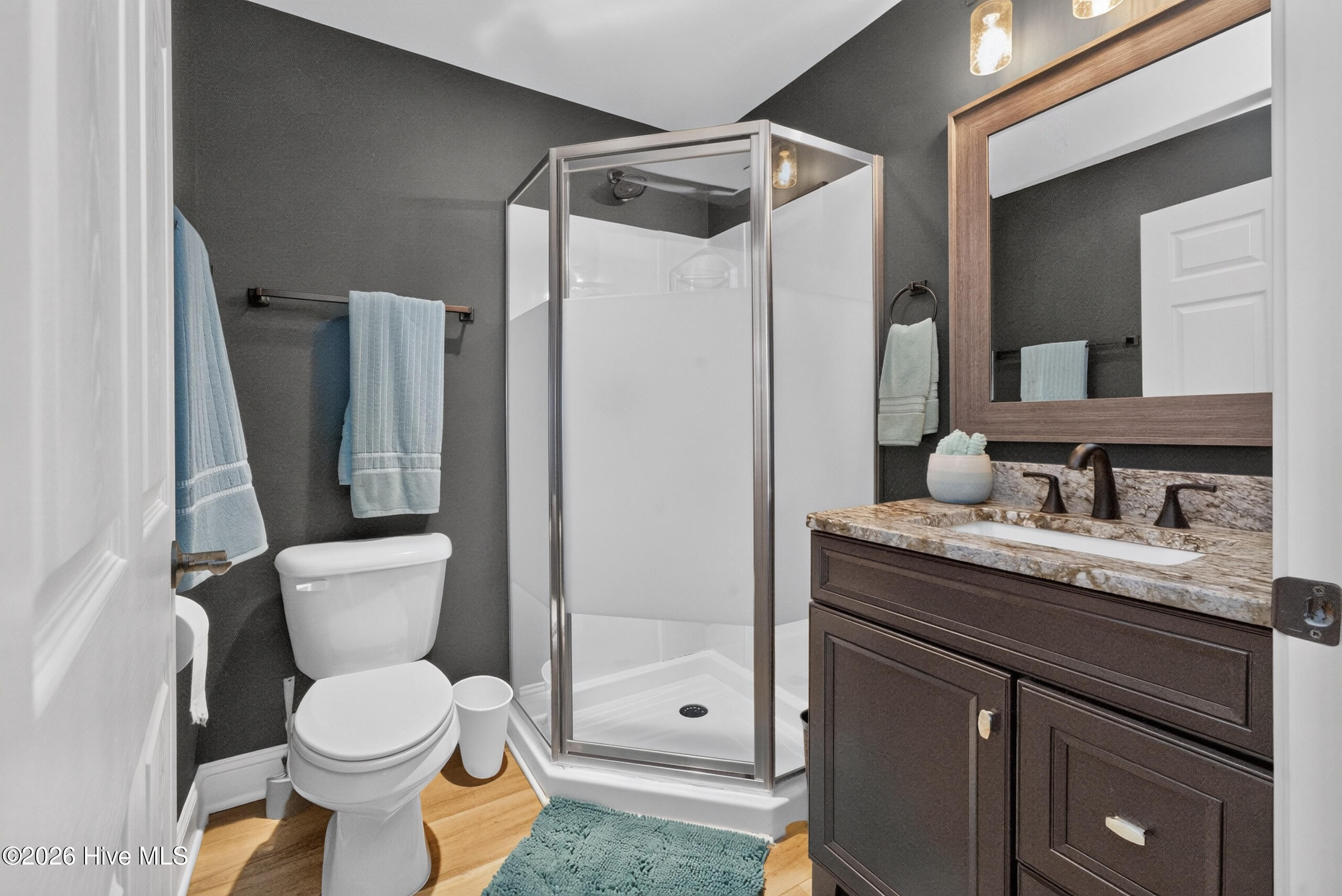 100/102 Sky Way Property Photo 63